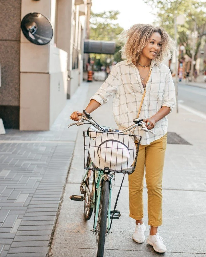 Small businesses depend on people being able to reach them. That includes residents, workers, visitors, students, families, and people already moving through nearby transit stops, neighborhoods, and event areas. 🏙️

Bike share programs can help make