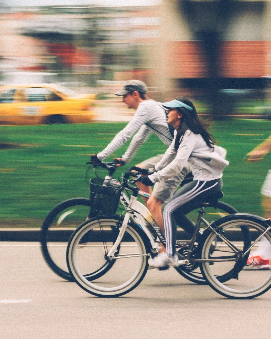 Summer may have brought more riders, but transportation keeps going even when the season changes.

🚲🍂 Workdays and school schedules still need reliable ways to get people where they are going.

For bike share programs, that means staying useful eve