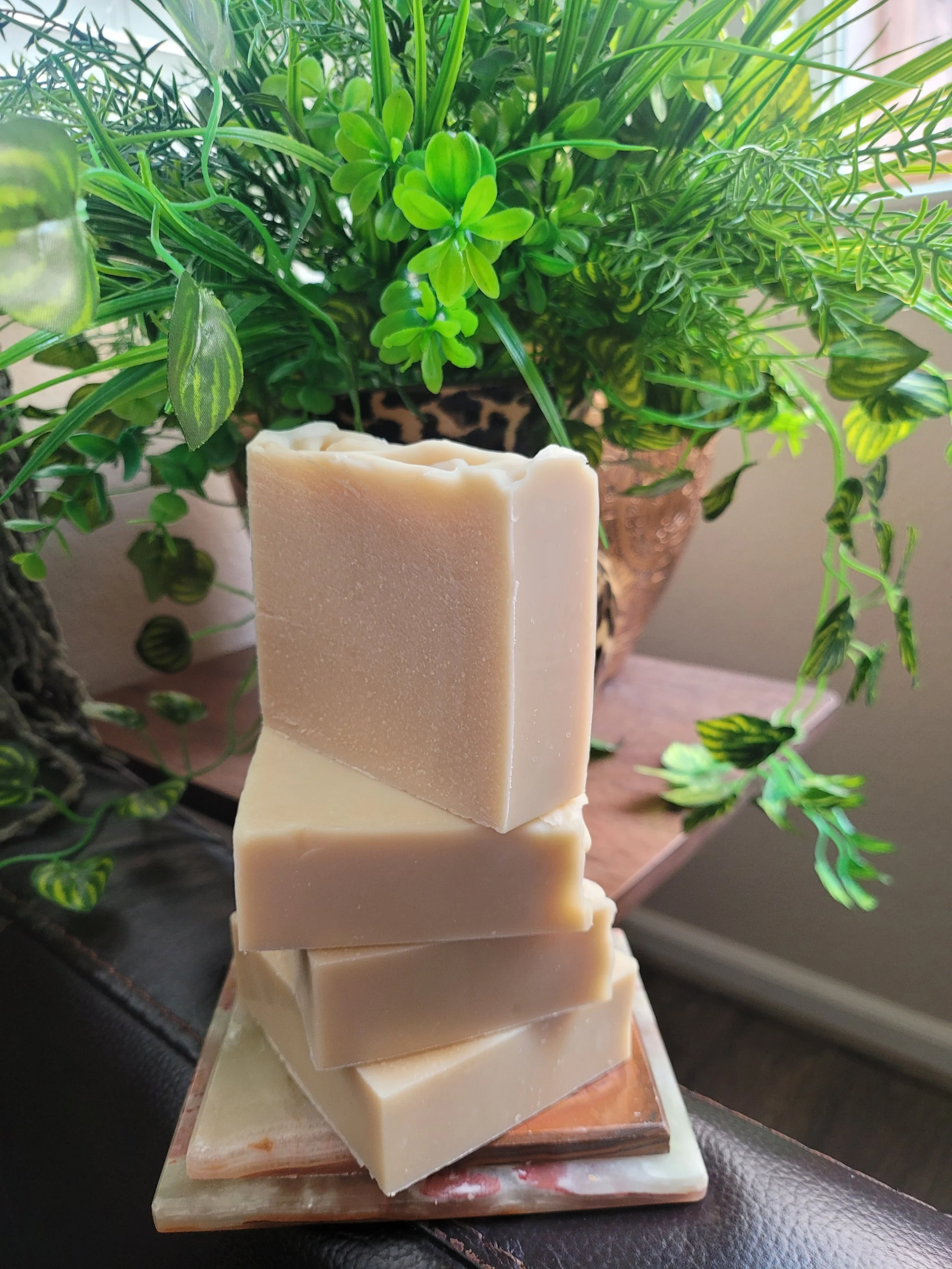 (Pre-Order) Goat Milk & Botanicals Hint of Musk Soap