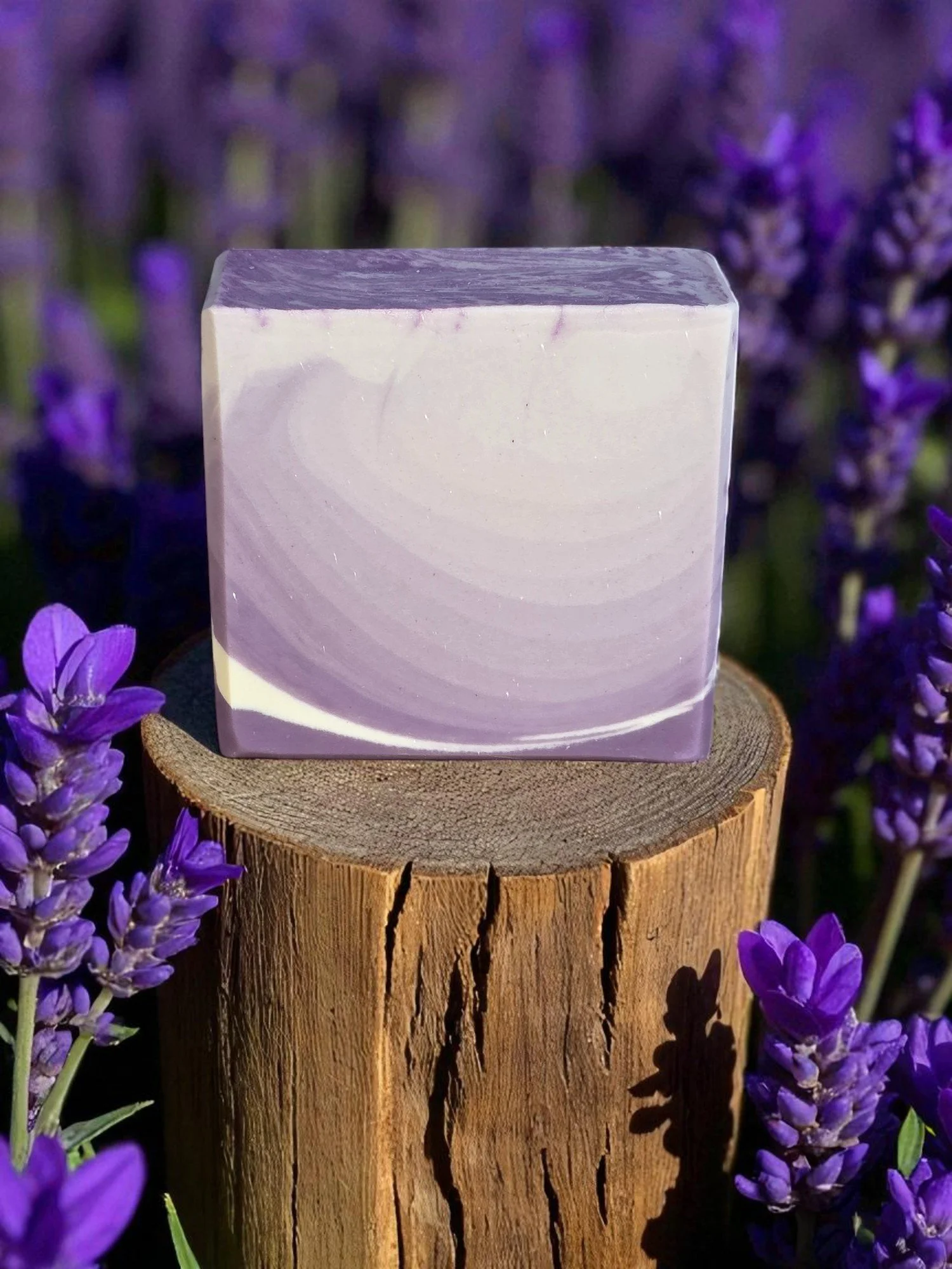 Vibrant Light Beer & Butter Soap - Lavender
