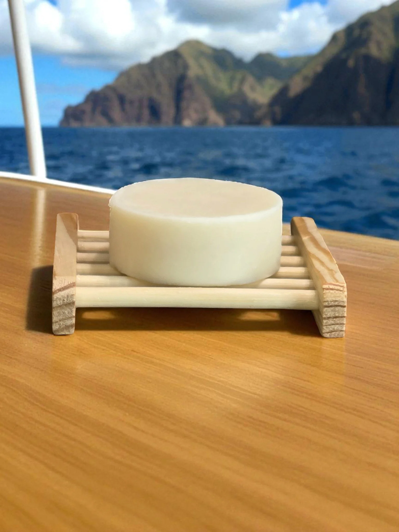 三百六十 (360) Wax & Butter Foot Repair Balm – Aqua di Gio