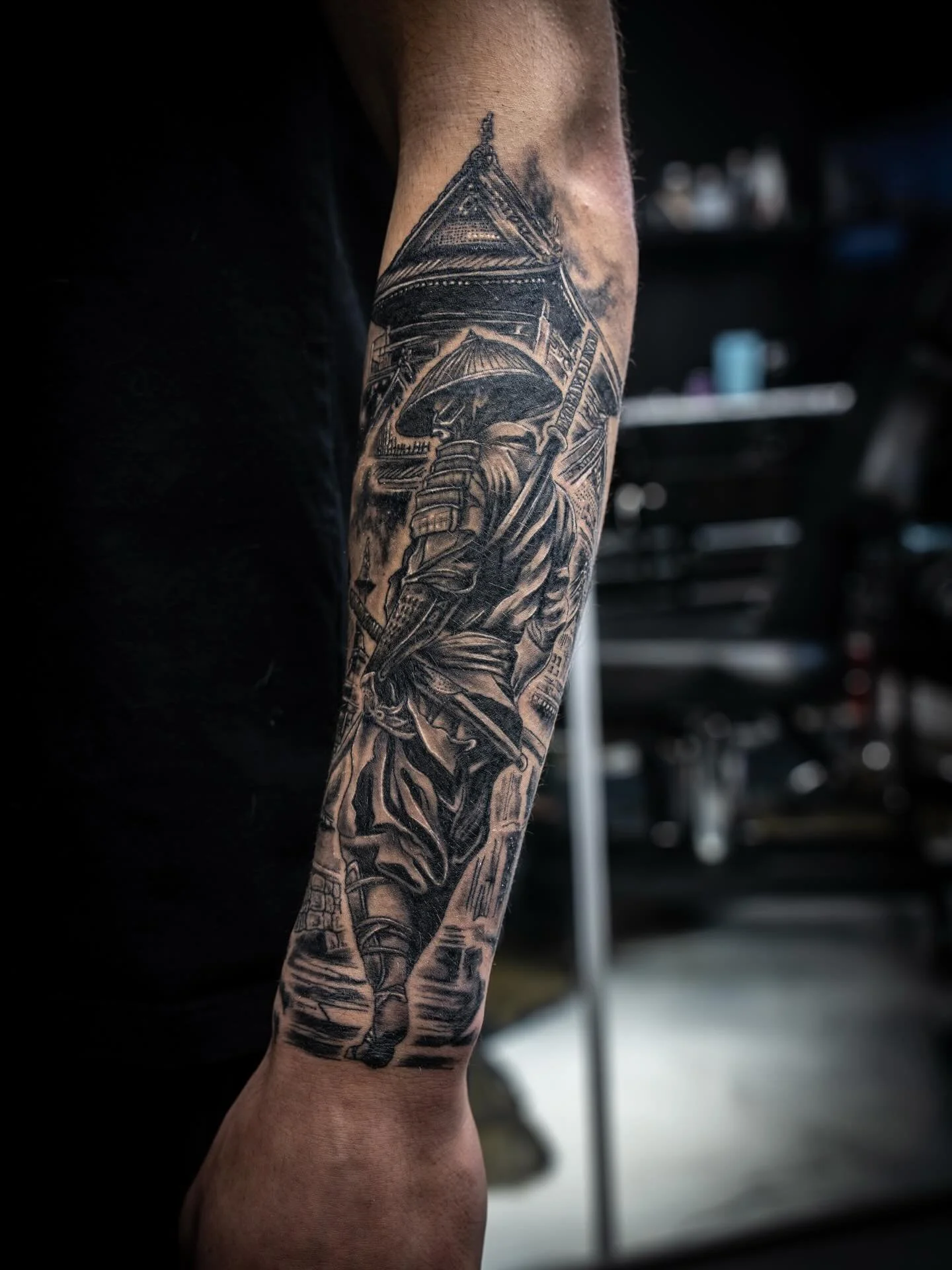 Petit projet ronin sur un avant bras pour un bon client &agrave; moi! #Mtltattoo #mtltattooartist #montrealtattoo #montrealtattooartist #montrealtattooshops