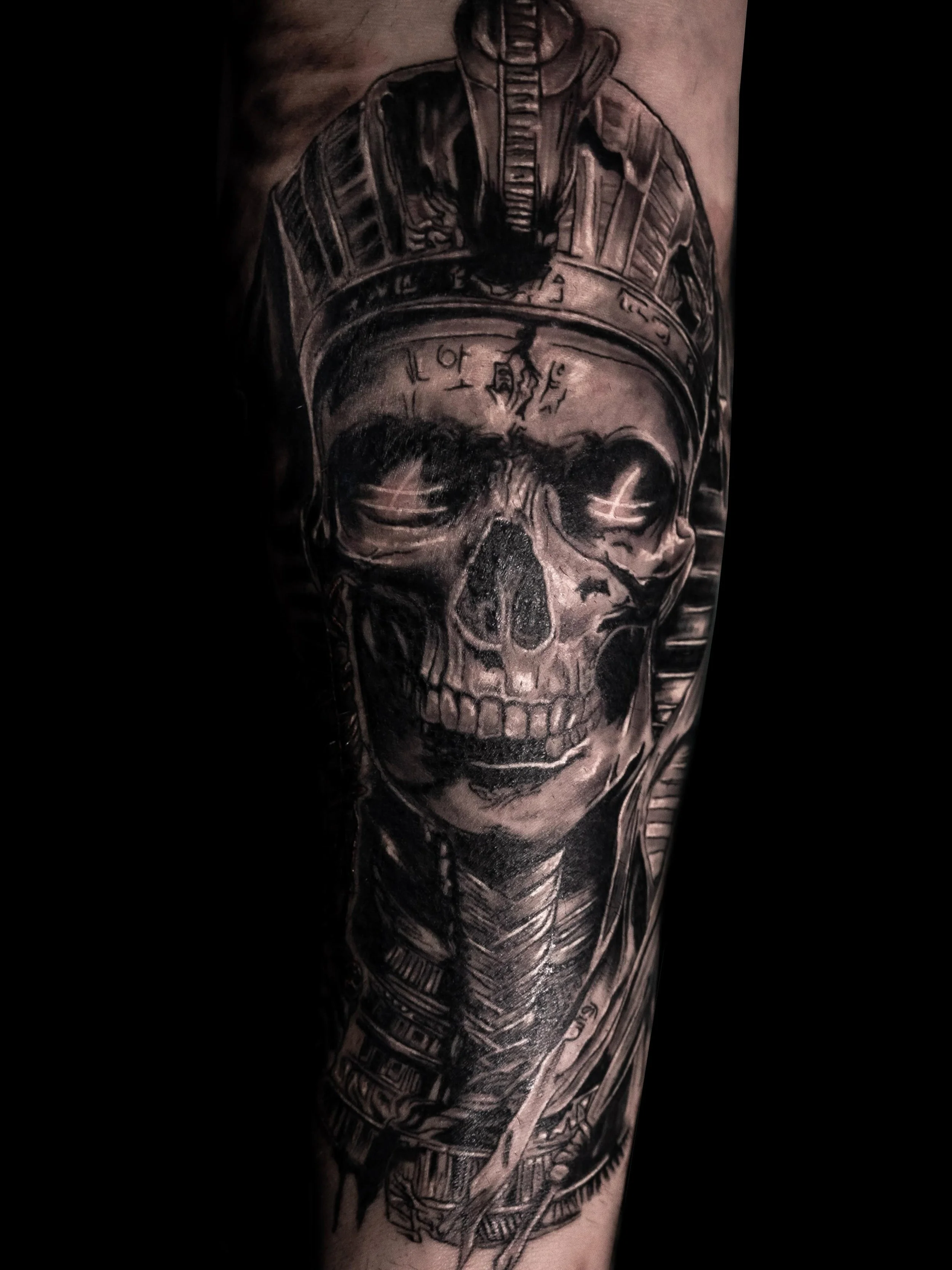 Projet pour mon client th&egrave;me &eacute;gyptien fait au @inkwheelsbigshow de Laval. 

#Mtltattoo #mtltattooartist #montrealtattoo #montrealtattooartist #montrealtattooshops