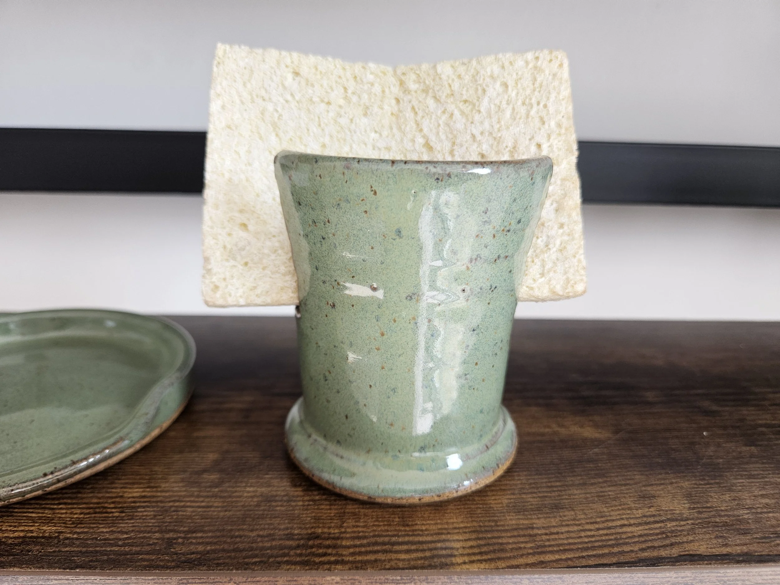 Solid Sponge Holder - Mint Green