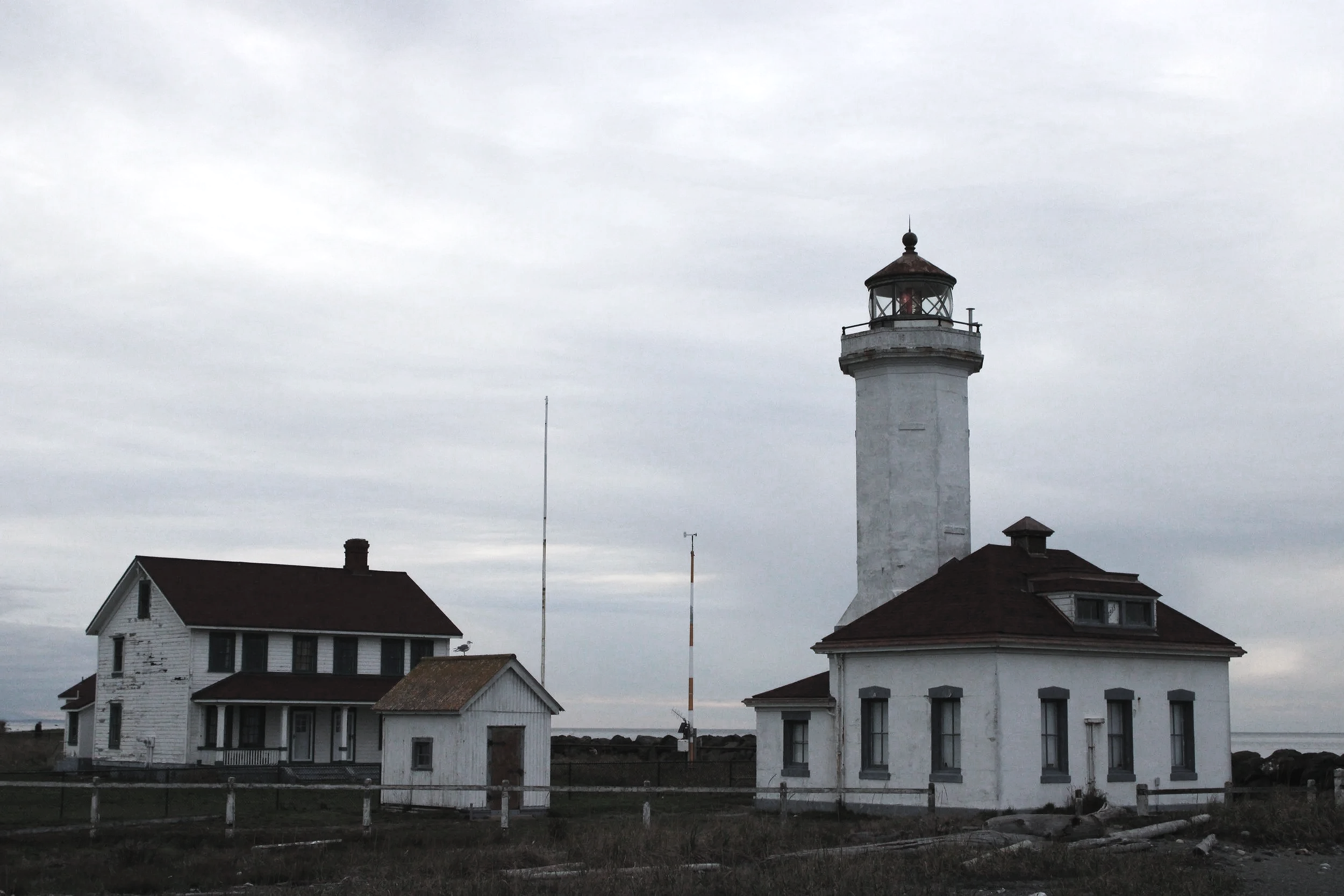 Photo taken 11/2025.