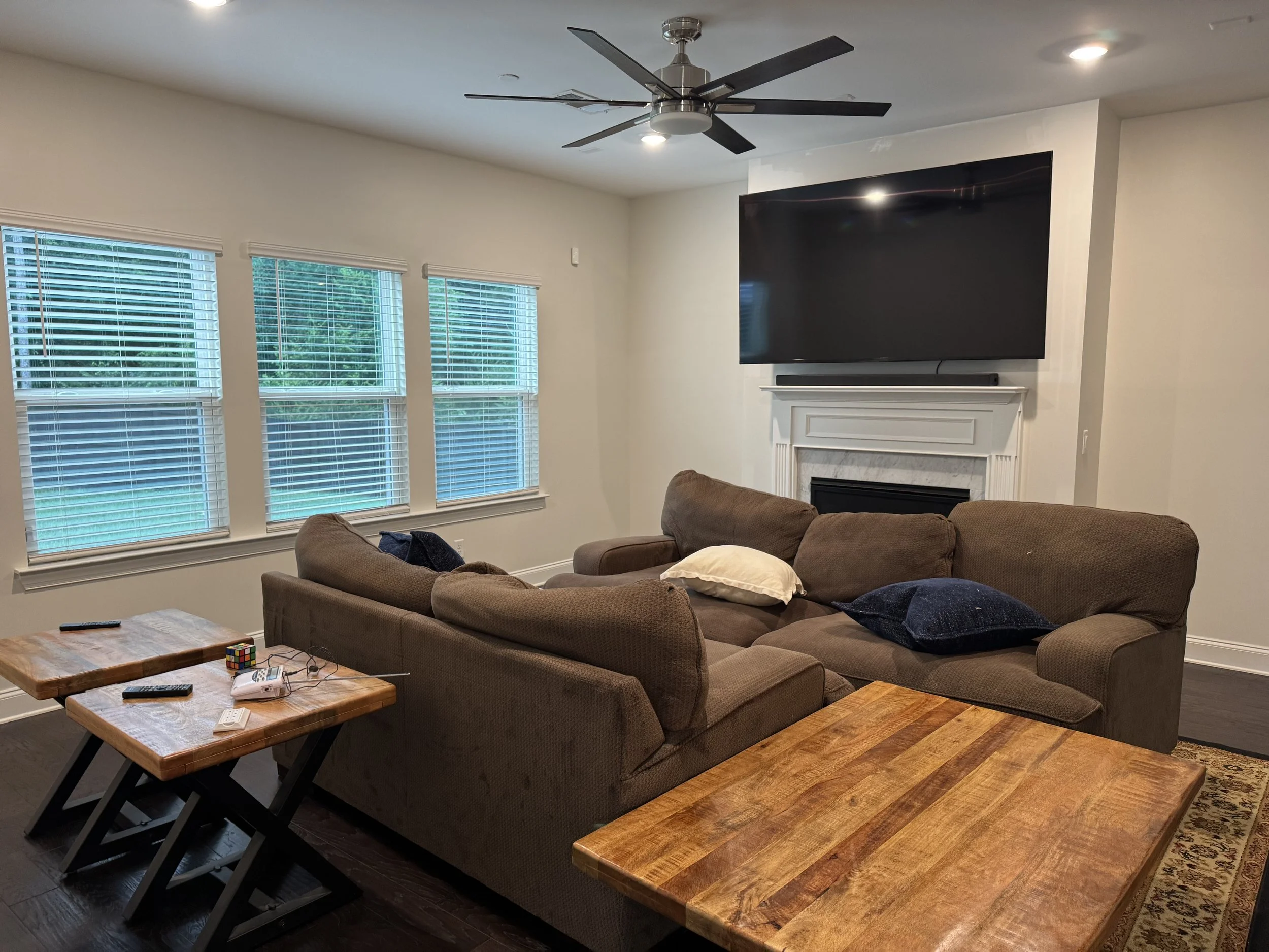 BEFORE FURNITURE WAS MOVED 