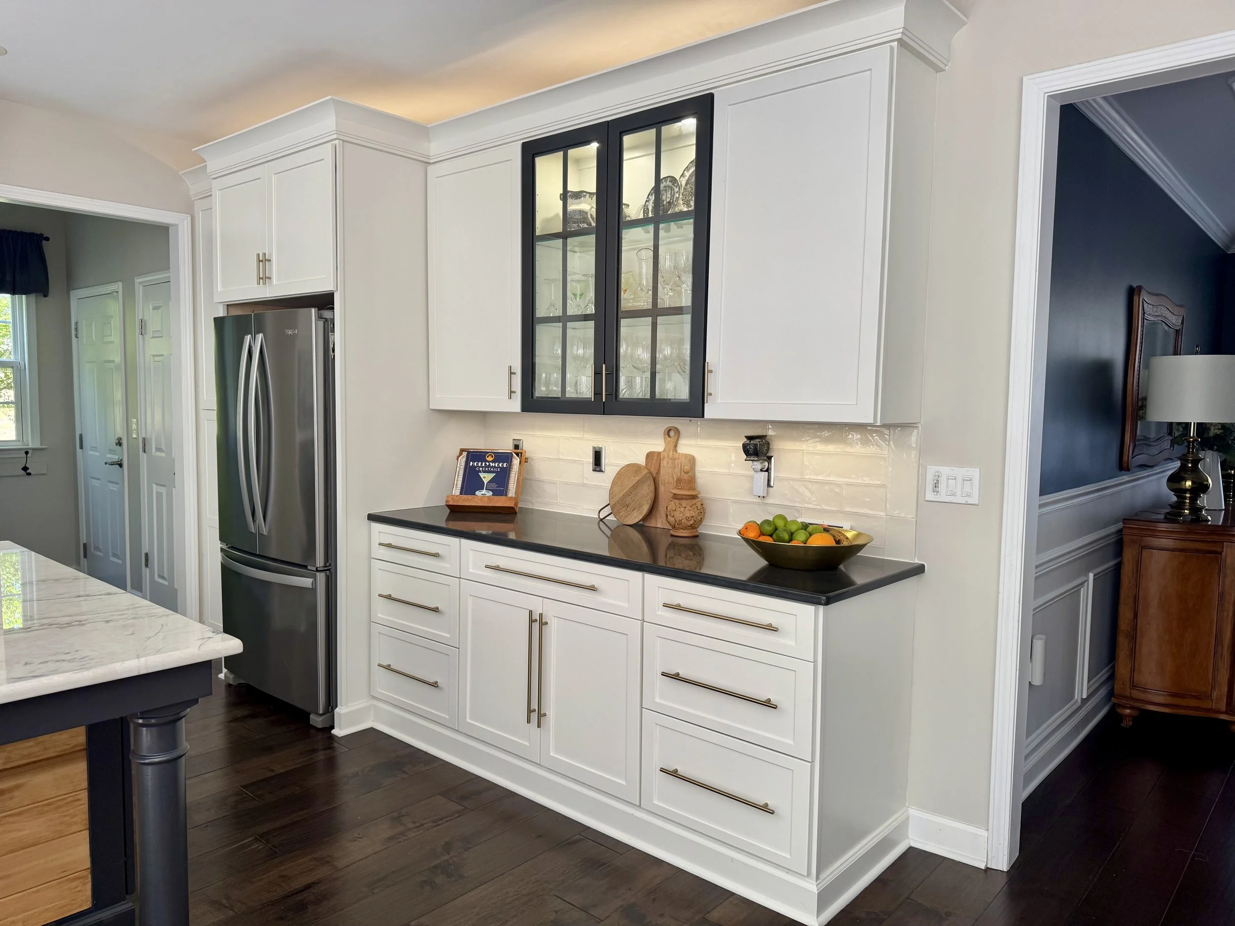AFTER - CABINETRY LAYOUT REDESIGNED