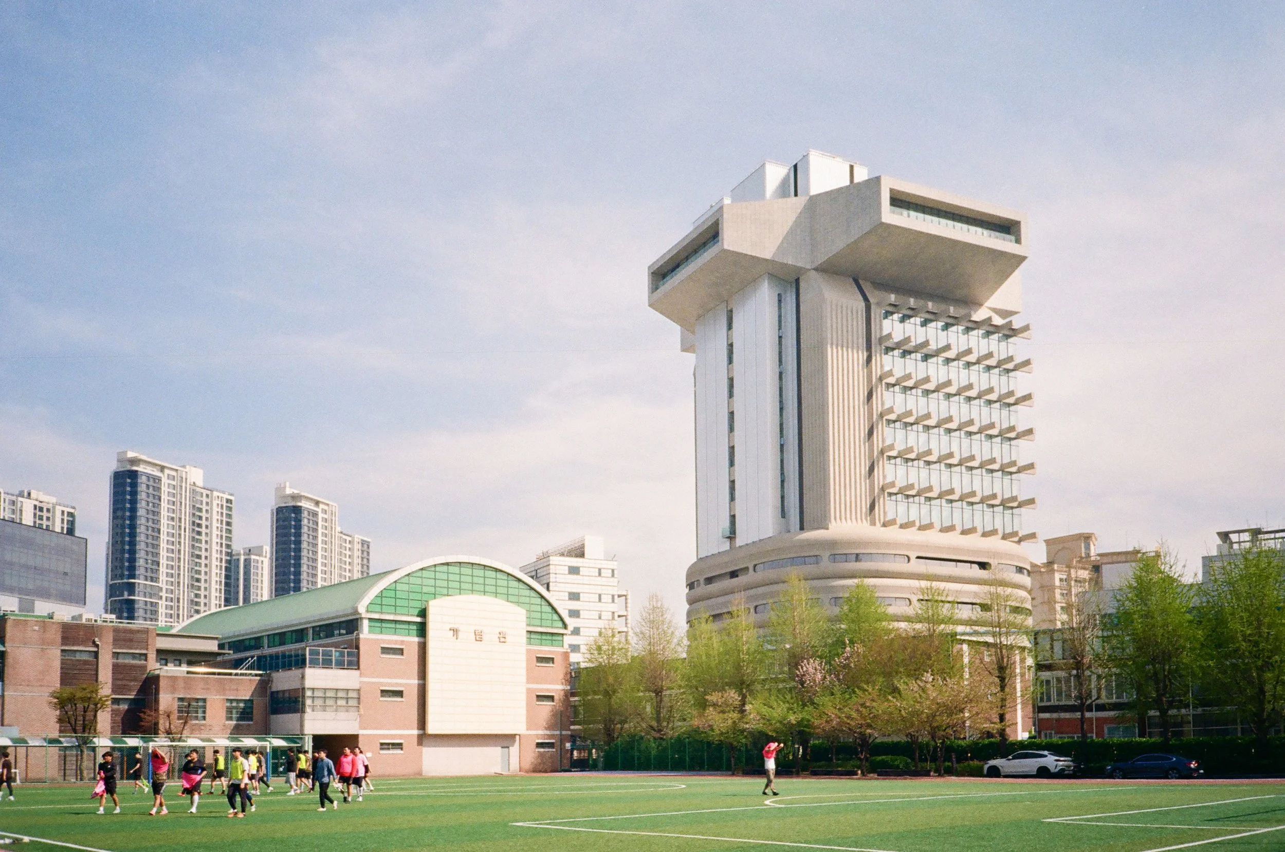 FujiFilm Cardia Mini Tiara - Film Guide and Sample Images (Budget Edition)