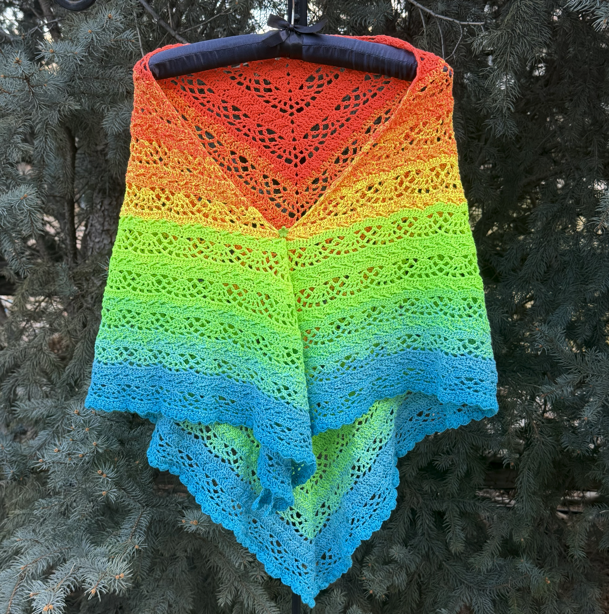Crochet Pattern: Stretchy Toes Shawl