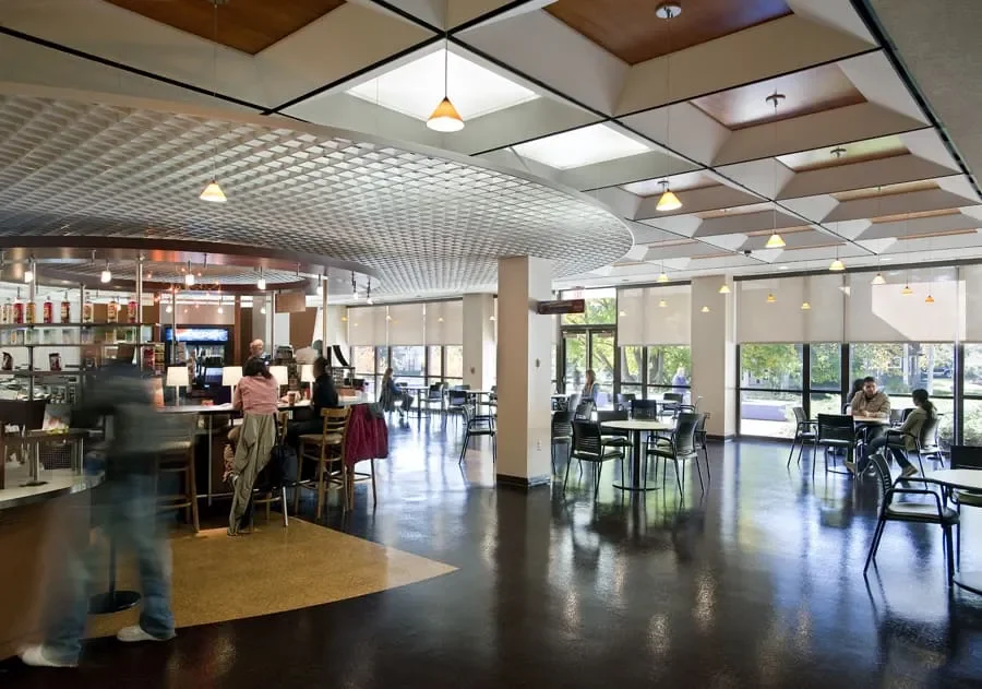 University of Bridgeport Magnus Wahlstrom Library