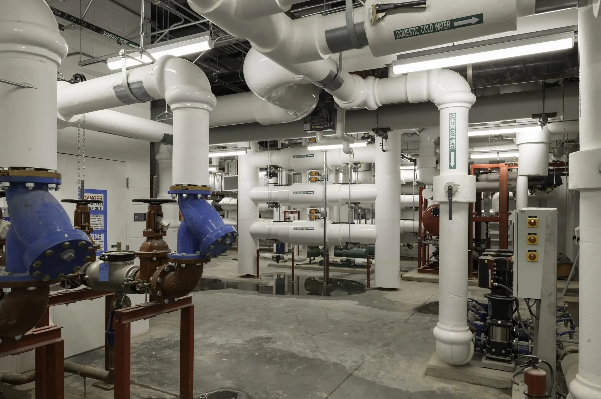 KBE-Portfolio-Education-Residence Halls-University of Connecticut Connecticut Hall-7_1920.webp