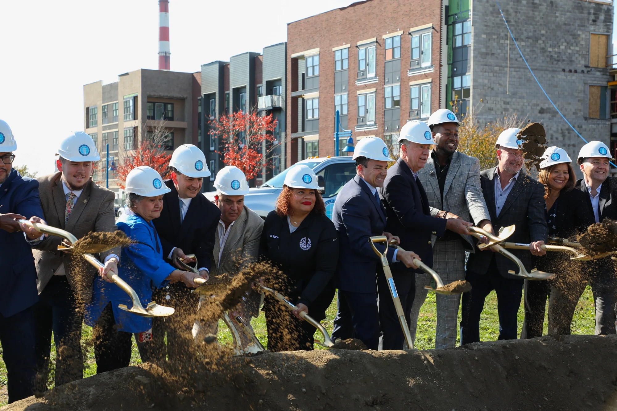 KBE-Portfolio-Retail-Hospitality-Residence Inn Marriott at Steelpointe Harbor-Groundbreaking-1.webp