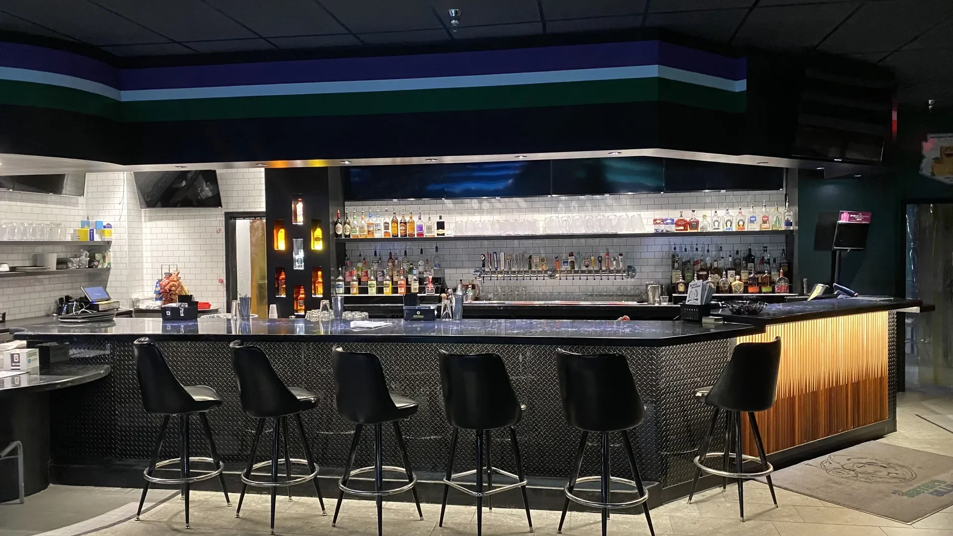 Houlihan's Restaurant Columbia