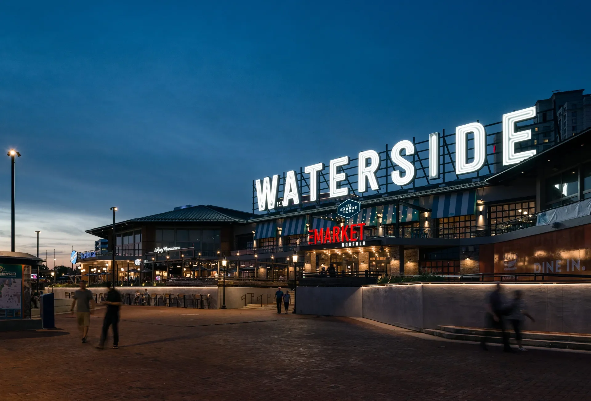 Harbor Club at Waterside