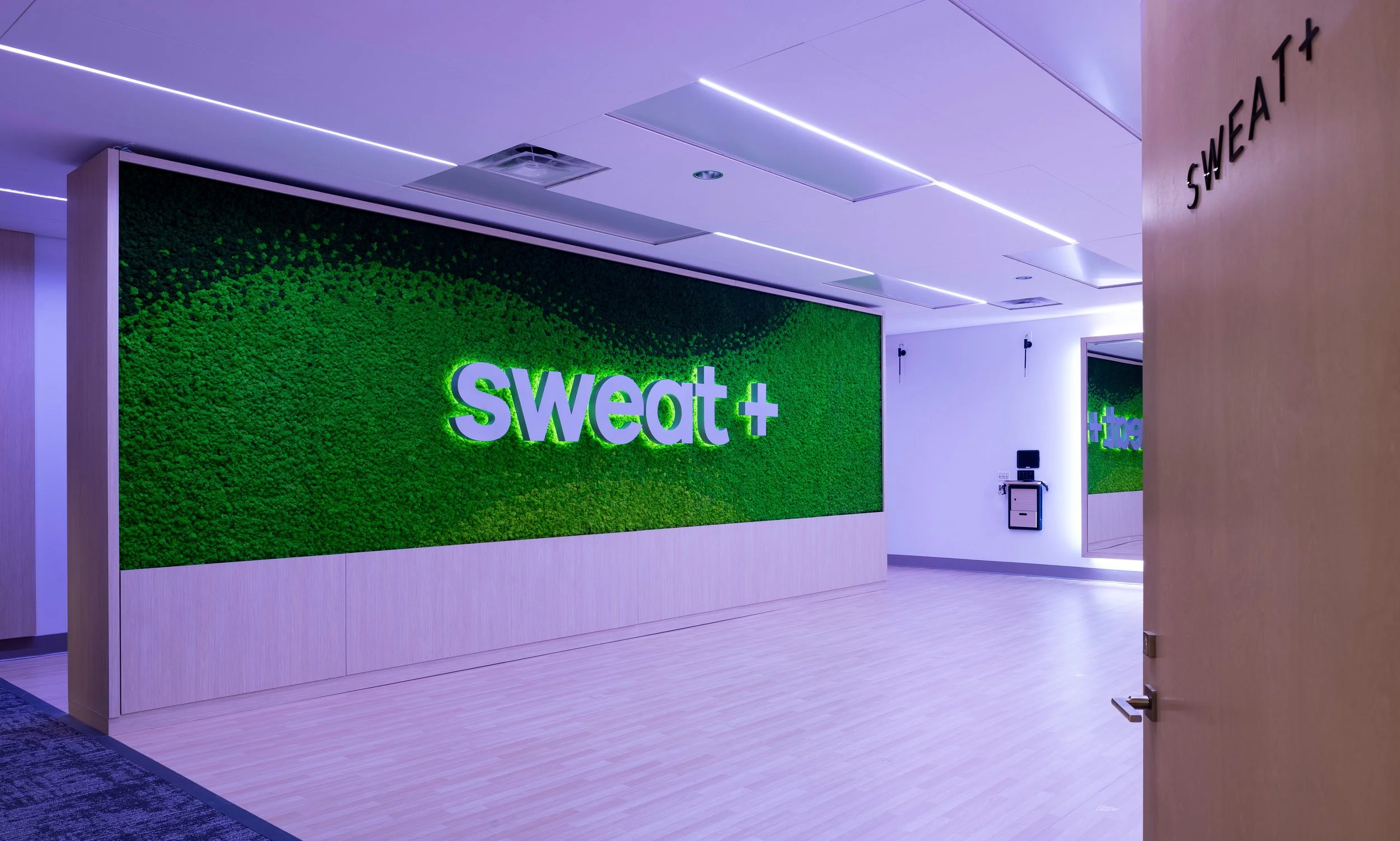 Club Studio - Tyson's Corner