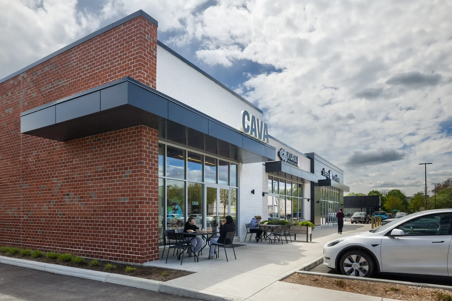 Shoppers World Outparcel & Starbucks