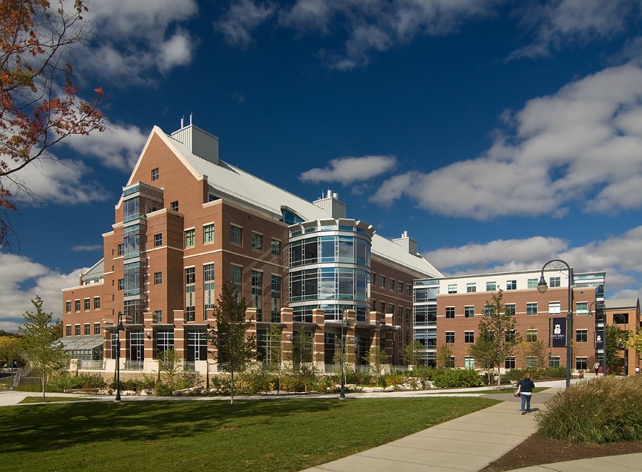 Eastern Connecticut State University Science Center - KBE Education Sector - STEAM Spaces 2