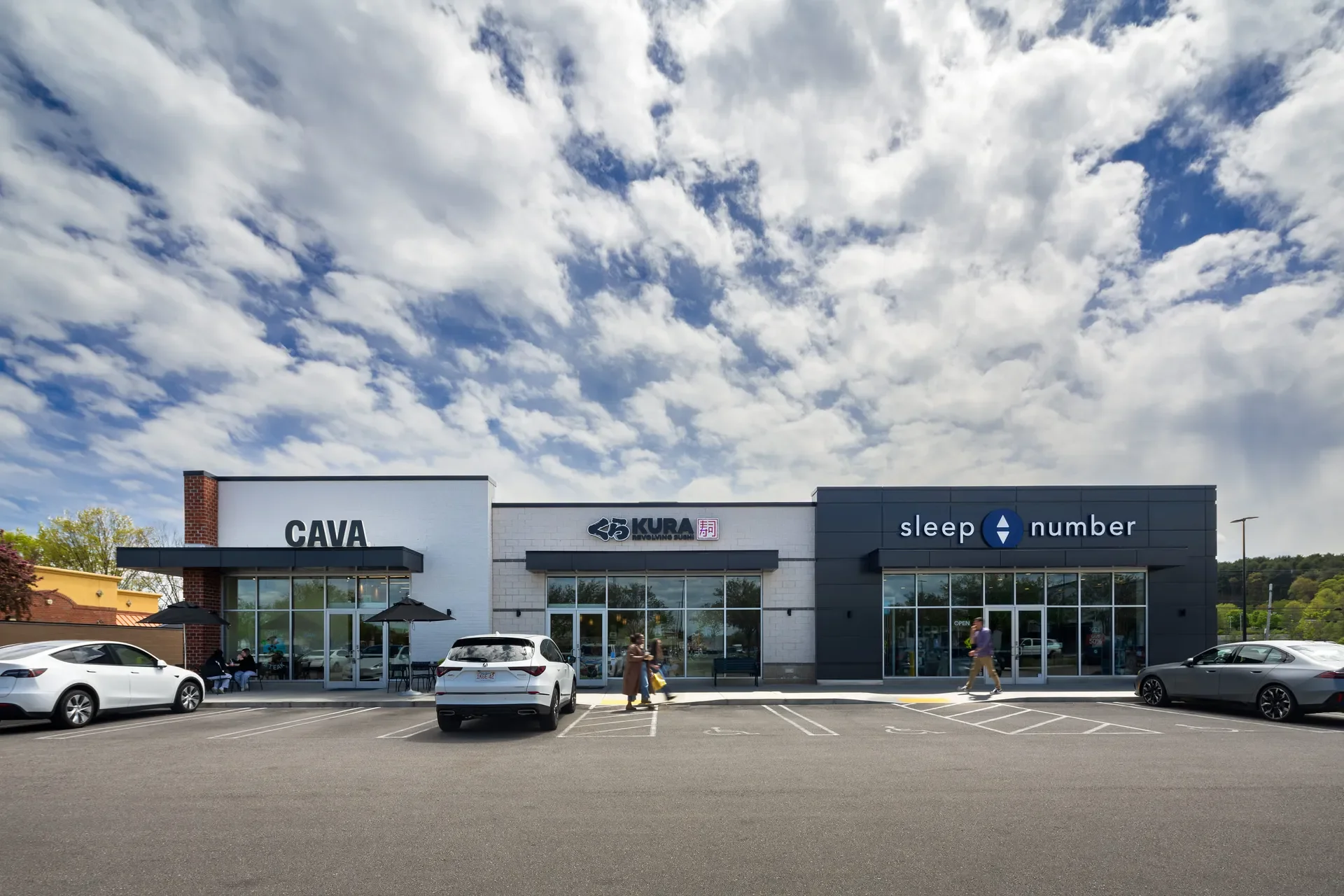 Shoppers World Outparcel & Starbucks