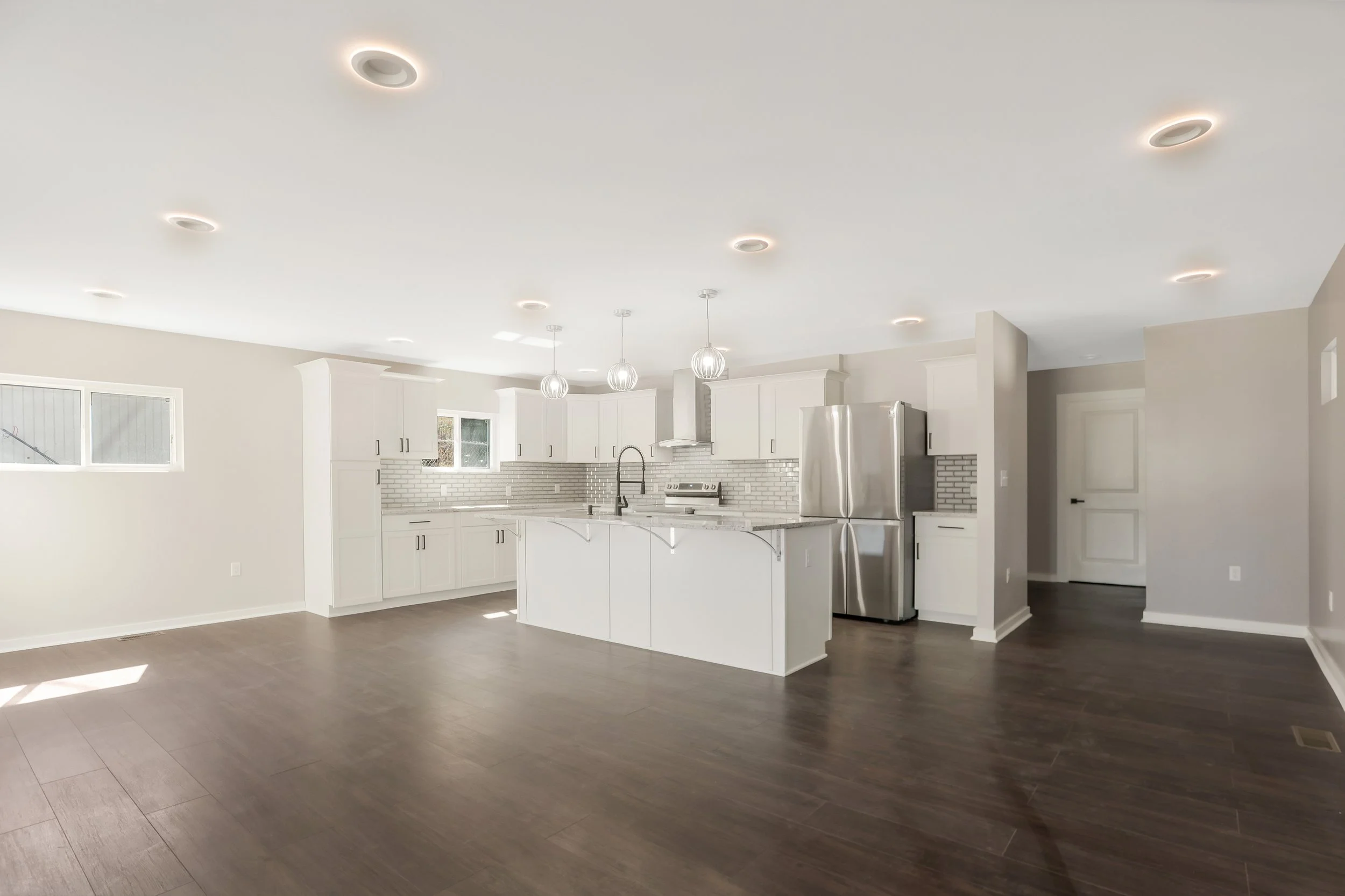 1883_Brewer_Blvd_SW_051.jpg