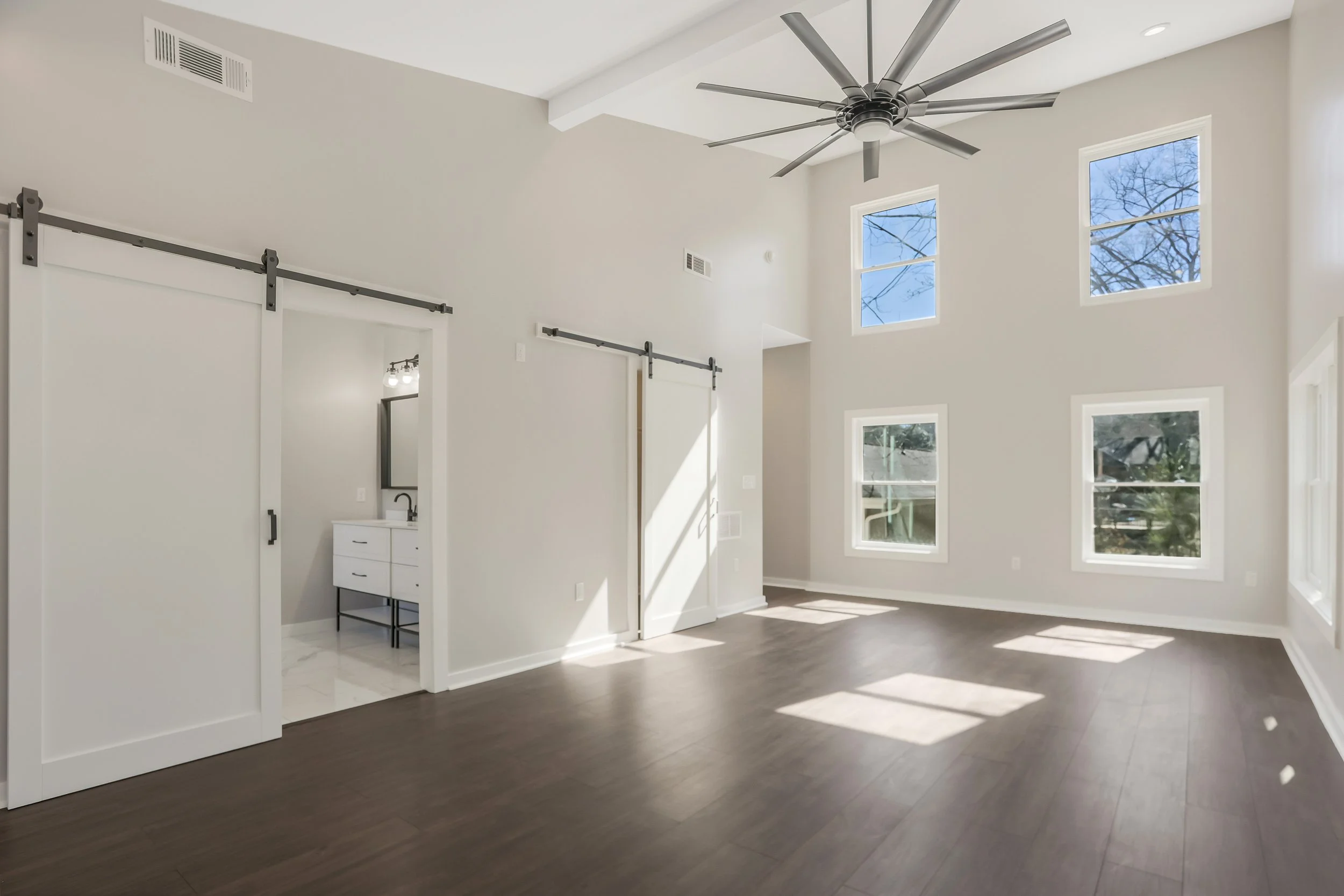 1883_Brewer_Blvd_SW_126.jpg