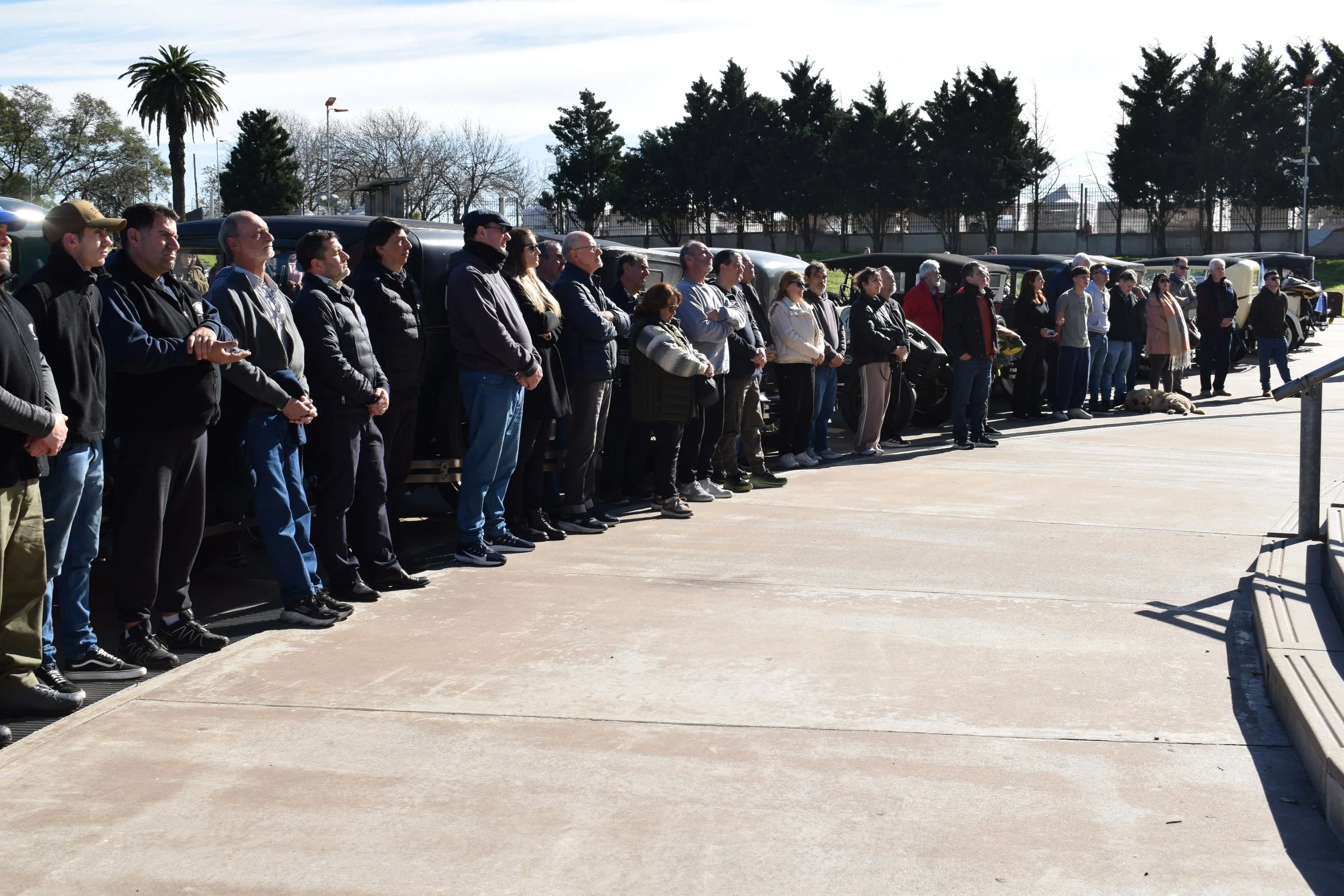 Santuario María del Rosario de San Nicolás. Club Amigos del Ford A. Bendición de vehículos antiguos. CAFA. Encuentro camino a los 100 años del Ford A