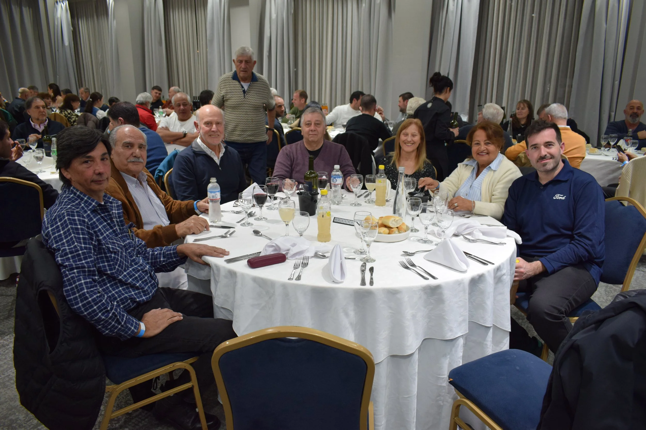 PLaza Hotel SAn NIcolas. Club Amigos del Ford A. Encuentro Camino a los 100 años del Ford A. Cena de Camaradería