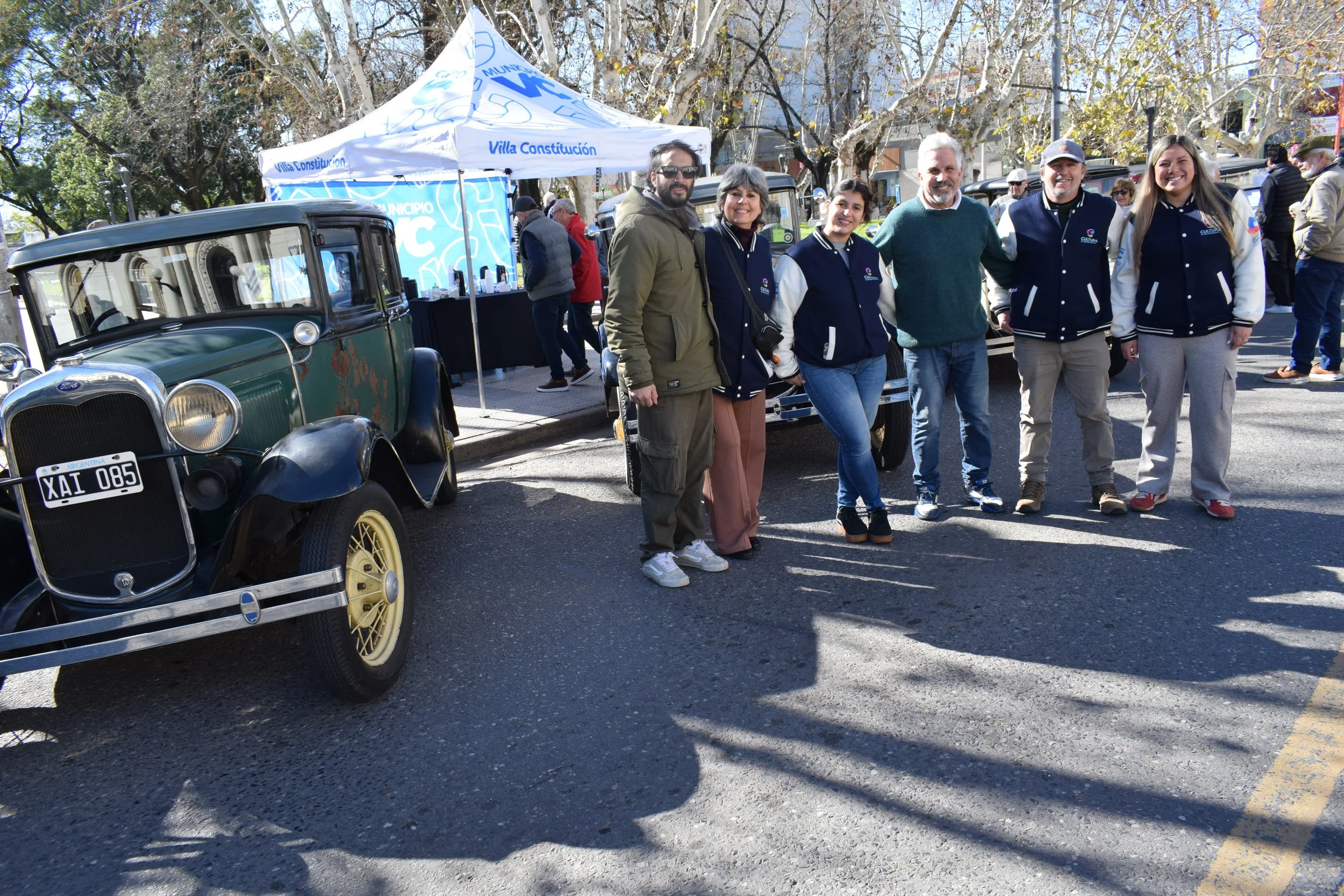 Camino a los 100 años del Ford A. Club Amigos del Ford A en Villa Constitución, Santa Fe con Intendente Jorge Berti