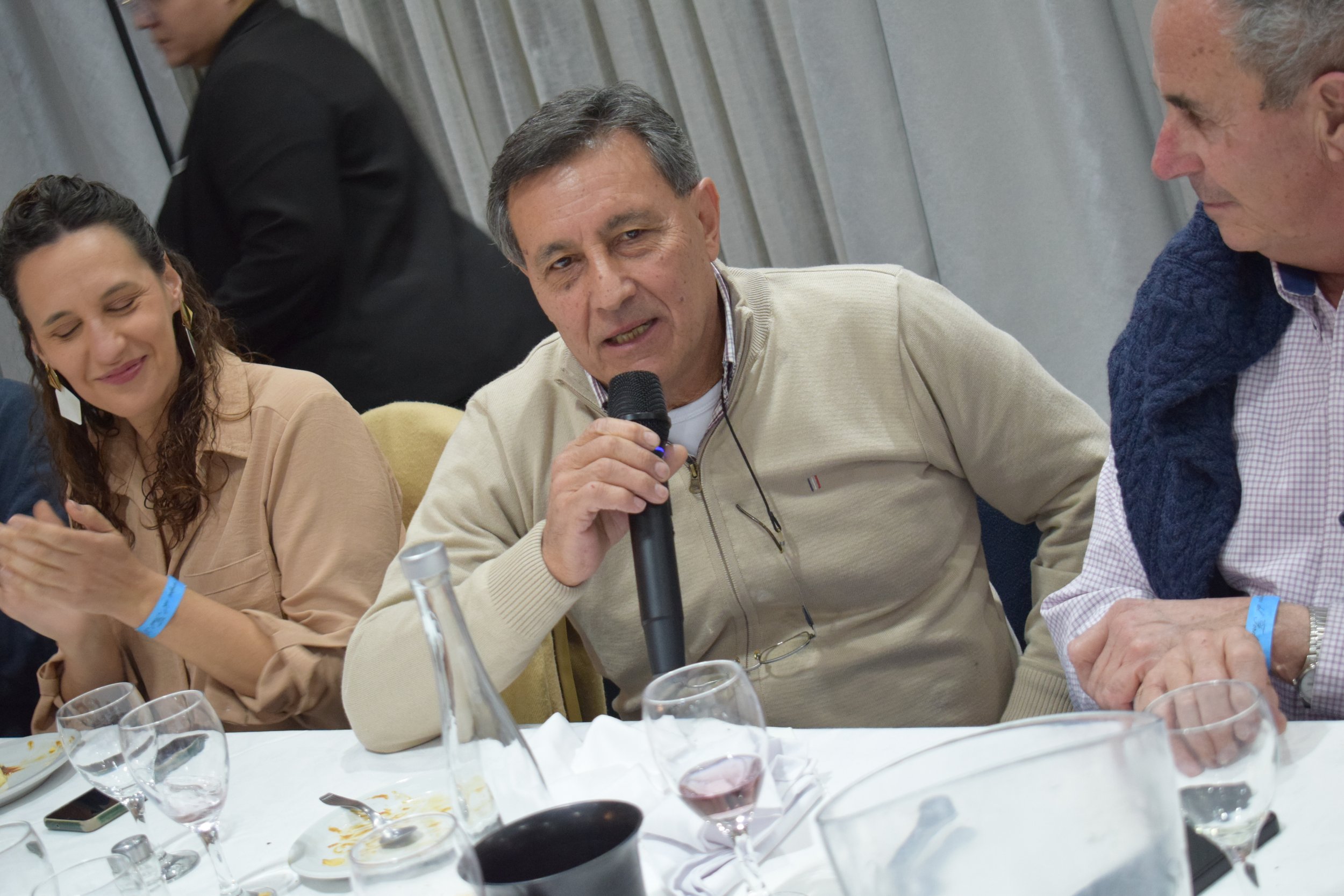 PLaza Hotel SAn NIcolas. Club Amigos del Ford A. Encuentro Camino a los 100 años del Ford A. Cena de Camaradería