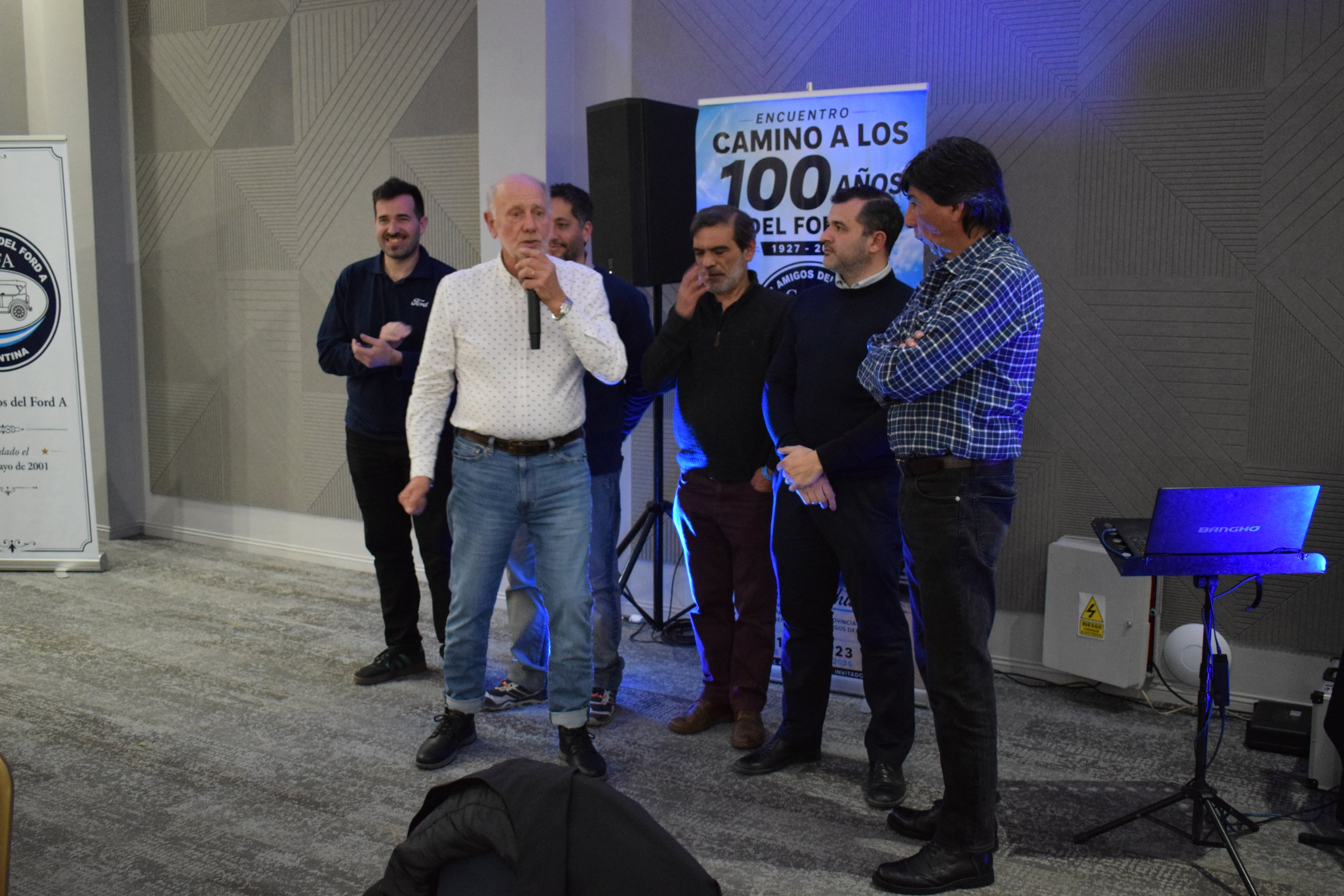 PLaza Hotel SAn NIcolas. Club Amigos del Ford A. Encuentro Camino a los 100 años del Ford A. Cena de Camaradería