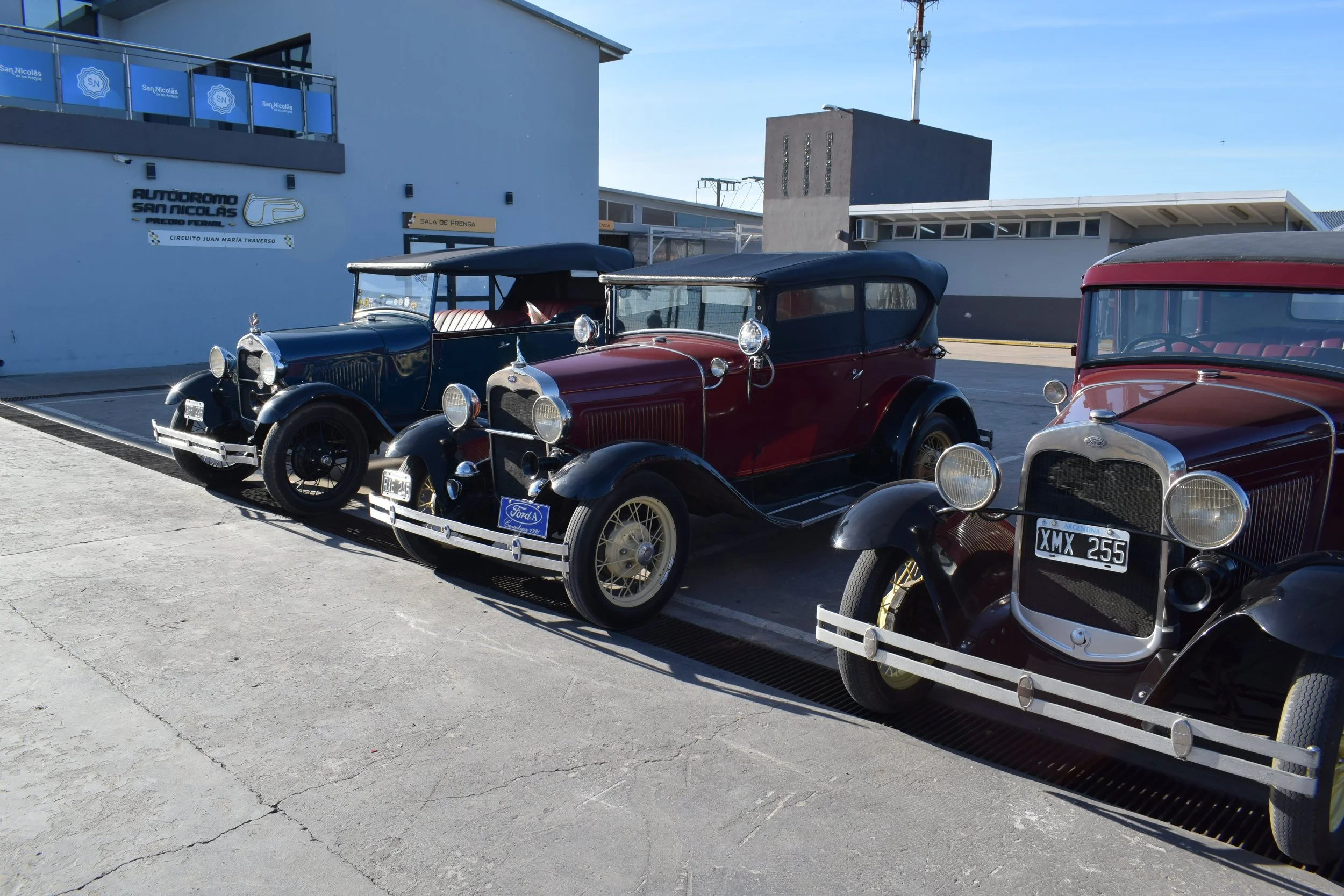 Club Amigos del Ford A en Autódromo de San Nicolas de los Arroyos.
