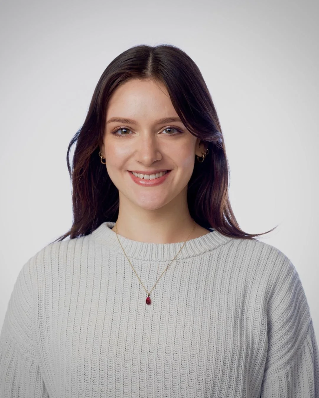 Givr is very excited to announce a new addition to our Design Department, Lea Wetzel!

Lea graduated in 2025 from the Rochester Institute of Technology with a BS in Packaging Science with concentrations in PR and Advertising. With internships at BIC 