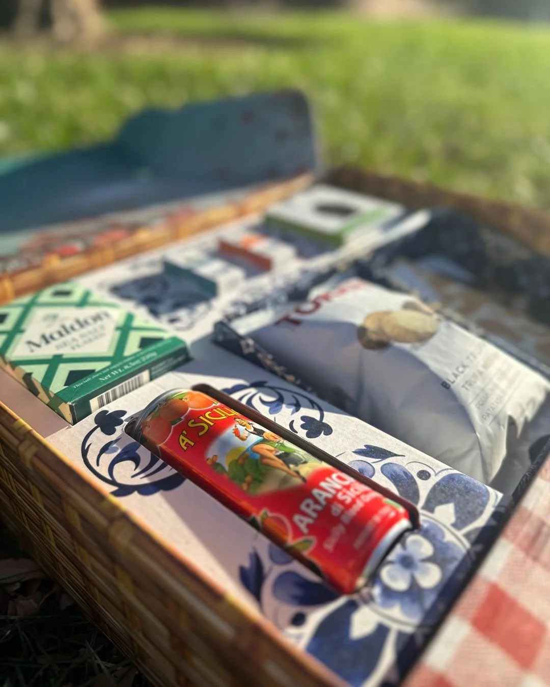 Did you see our Holiday Box video from last week? Here's a closer look. 📸