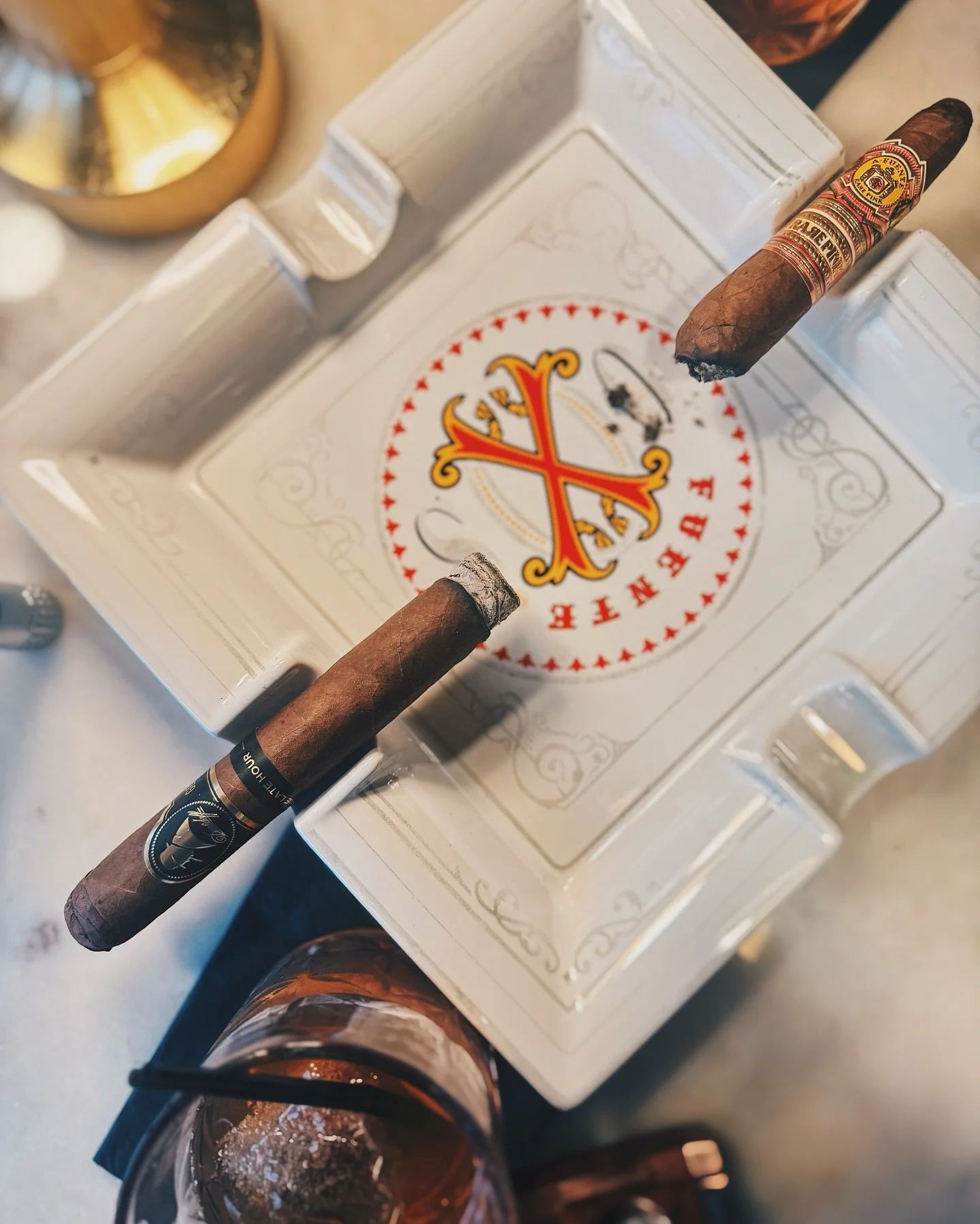 Two Exceptional Cigars for the True Aficionado 🔥

💼 Davidoff Winston Churchill Late Hour

A blend crafted for those who come alive when the world goes quiet. A rich, medium&ndash;full cigar built for thinkers, creators, and night owls.

&bull; Ecua
