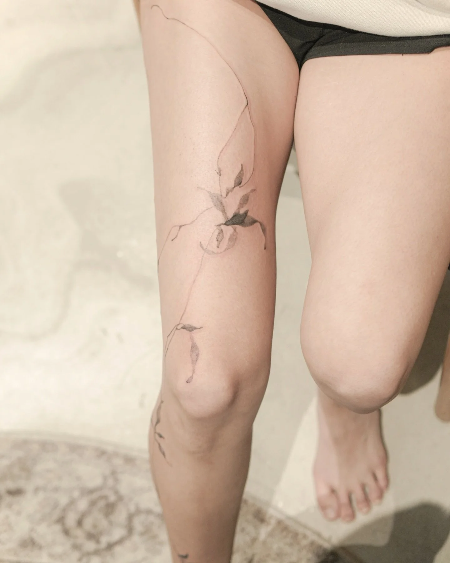 Feuille no. 6 ╱ The movement of leaves in silence ❦