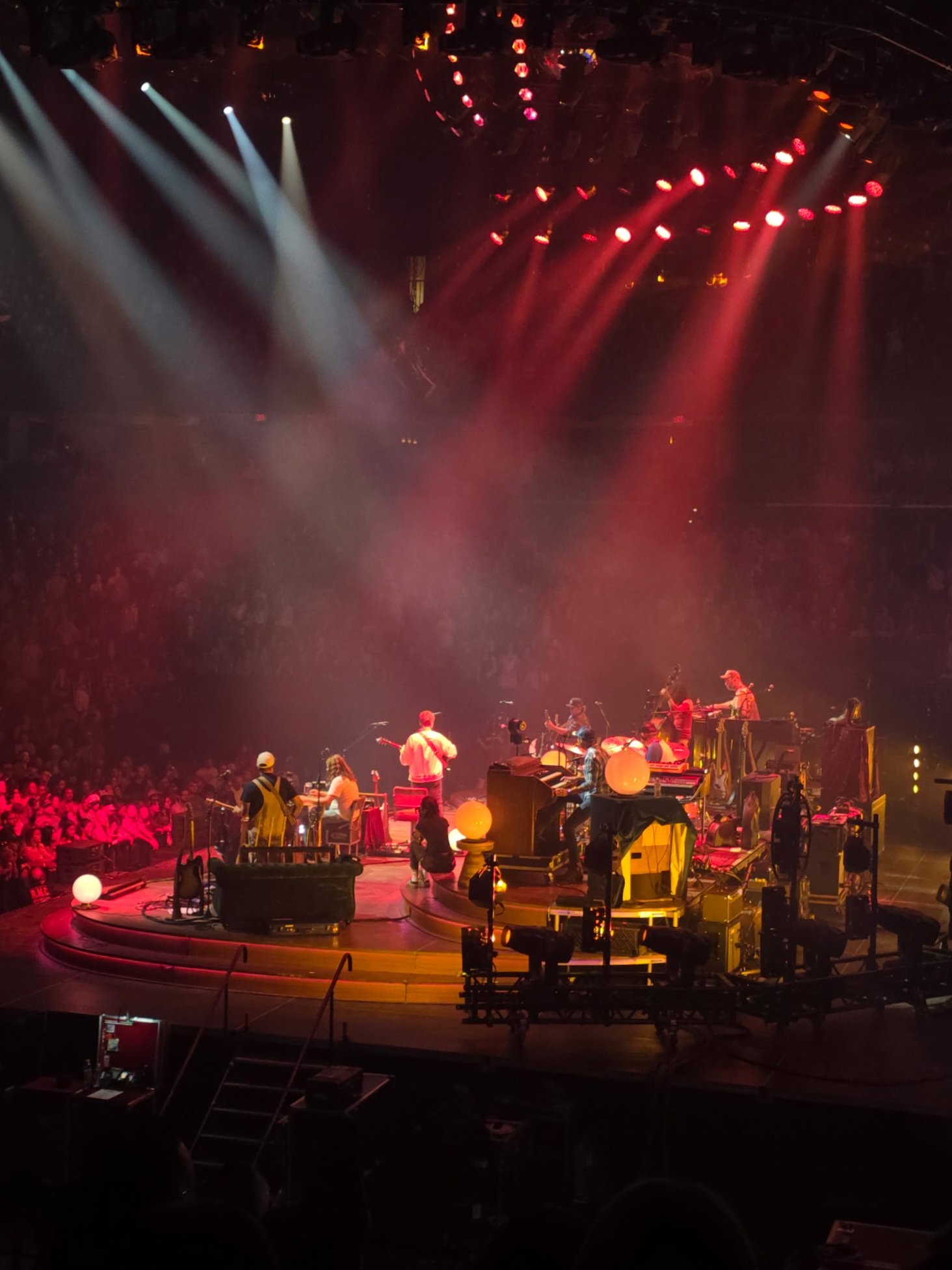 Tyler Childers and the Food Stamps from the side view