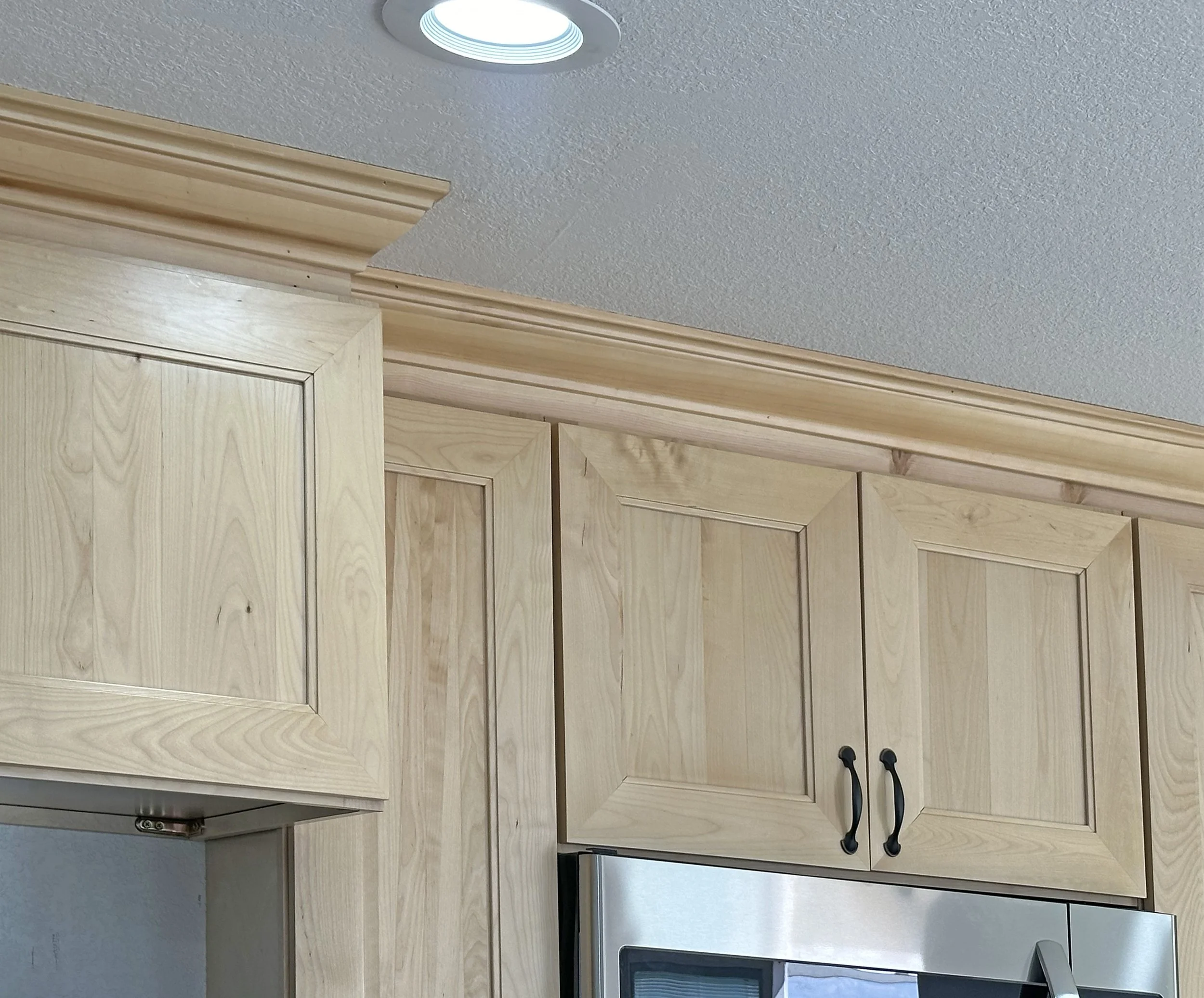 Crown Mould B.jpg