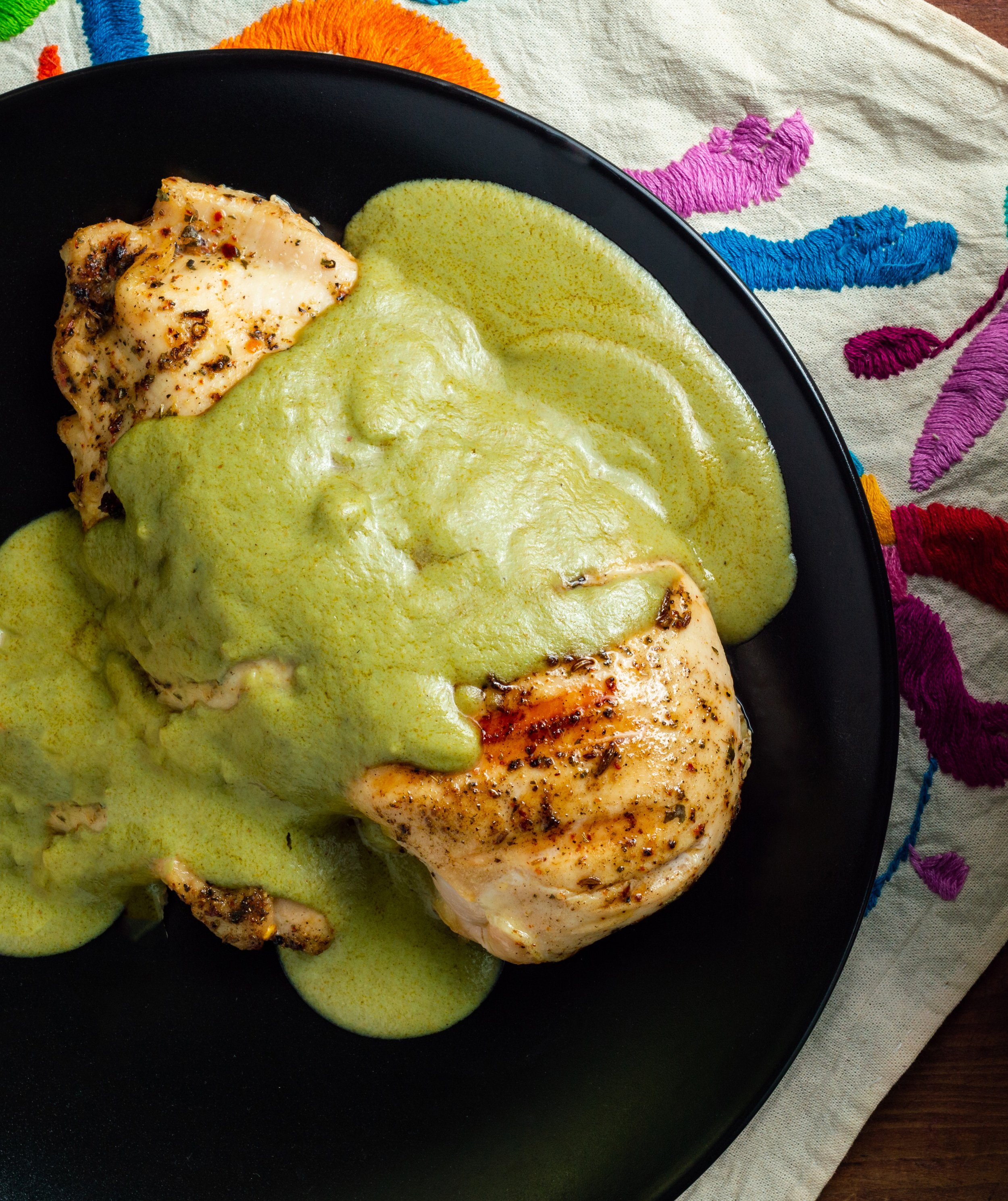 Peppered Earth Chicken with Pumpkin Seed Sauce 
