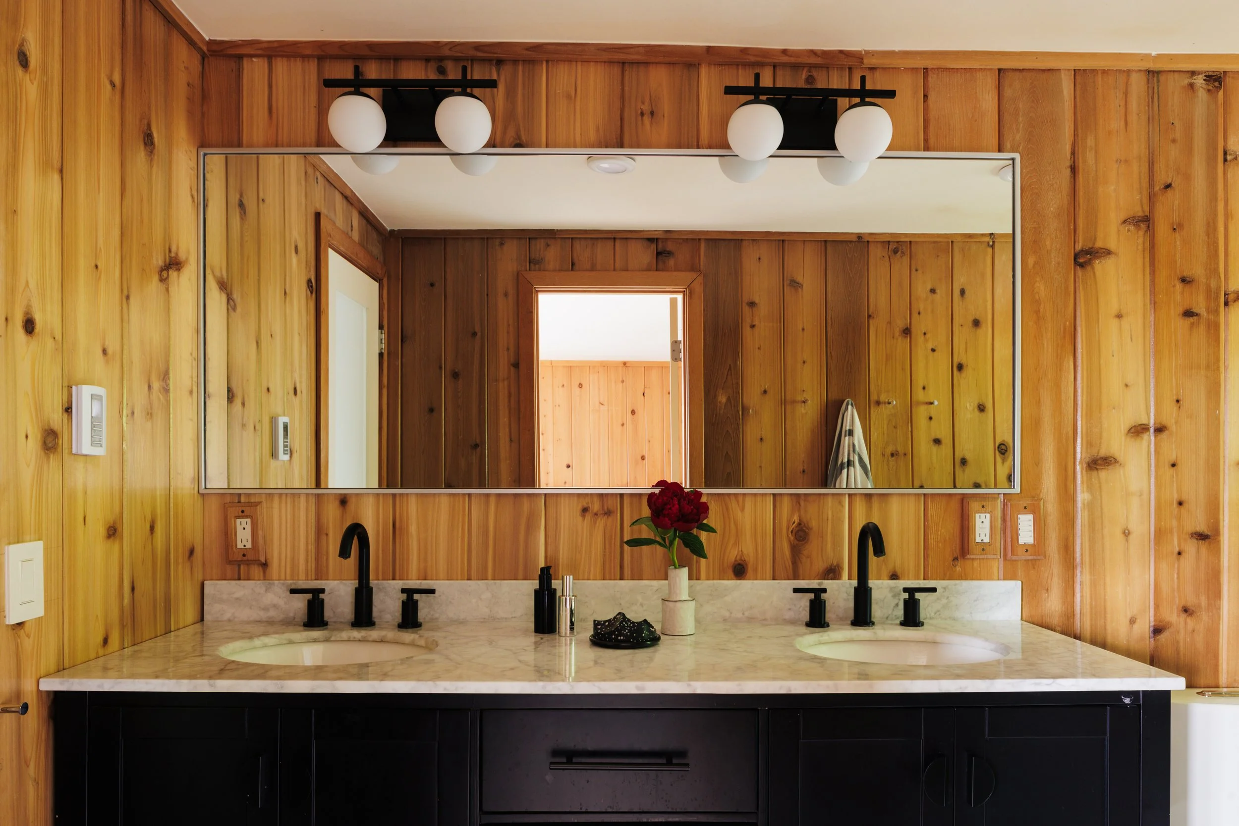 15_18-Hilltop-Rd-Egremont-MA-Catskill-Image-69.jpg