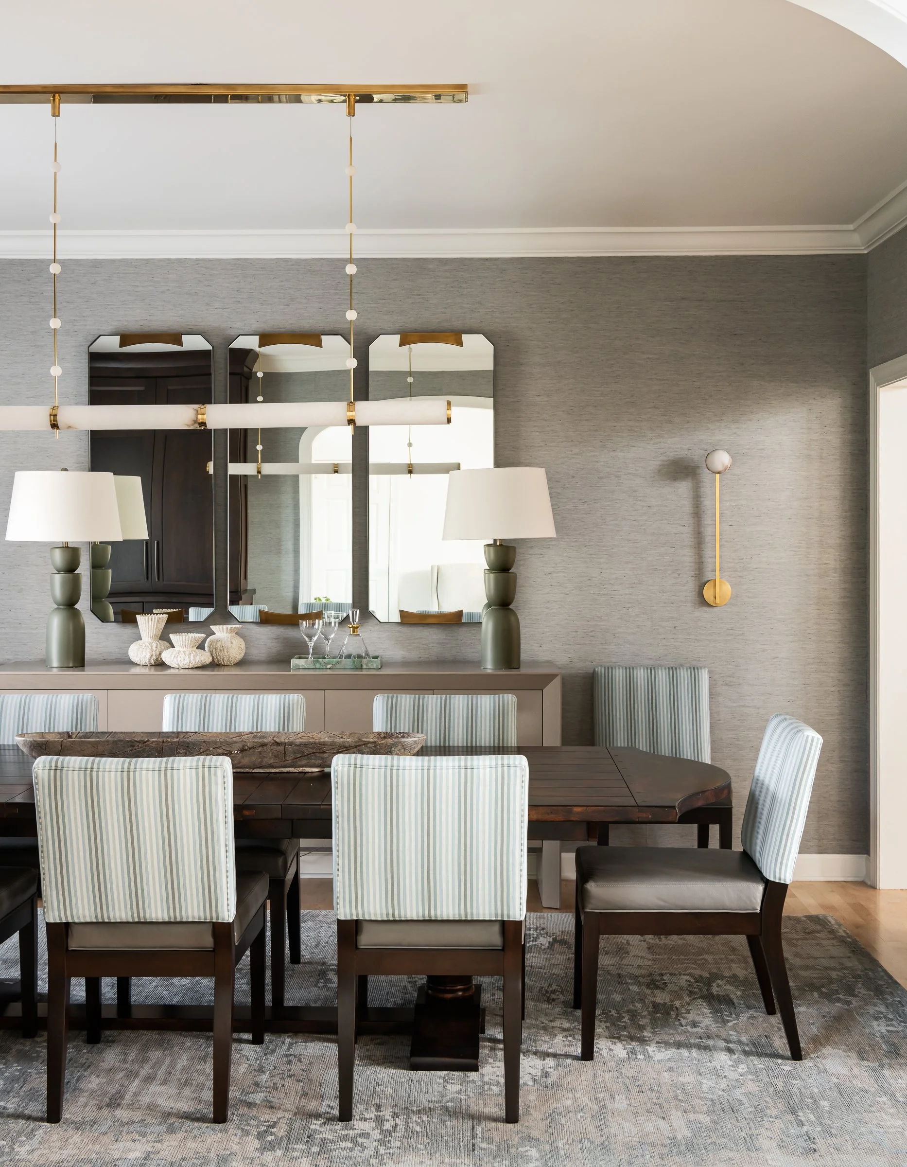 7 dining rm #118 Plantation WEB.jpg