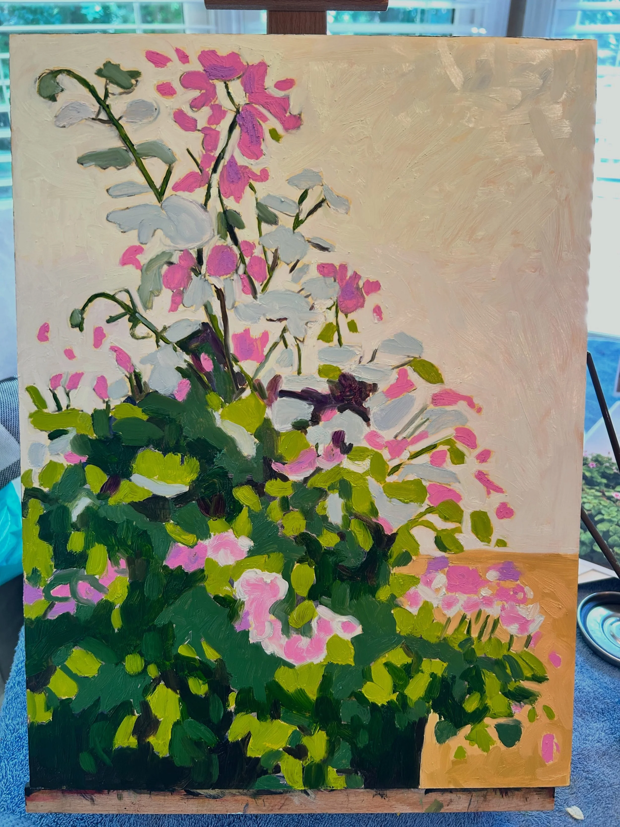 I like using these oil sticks ￼because they force me to only look at shape and have a limited palette. ￼ Gets me out of my perfectionist self since I have less control, ￼particularly on a very smooth gesso board! 

#abstractartwork #floralart #abstra