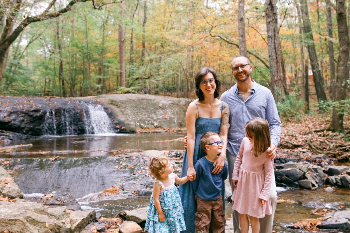 Piedmont Doula Photographer Lauren poses with her hubby and 3 children