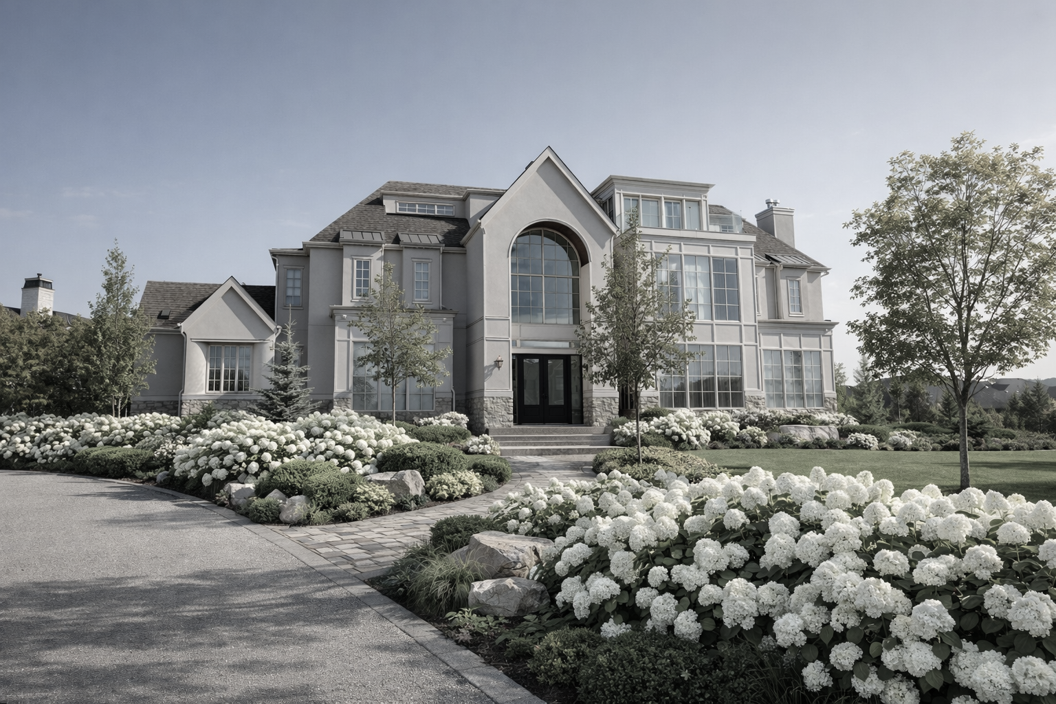 26 WATERMARK  |  TRADITIONAL STYLE  |  4644 SQ.FT