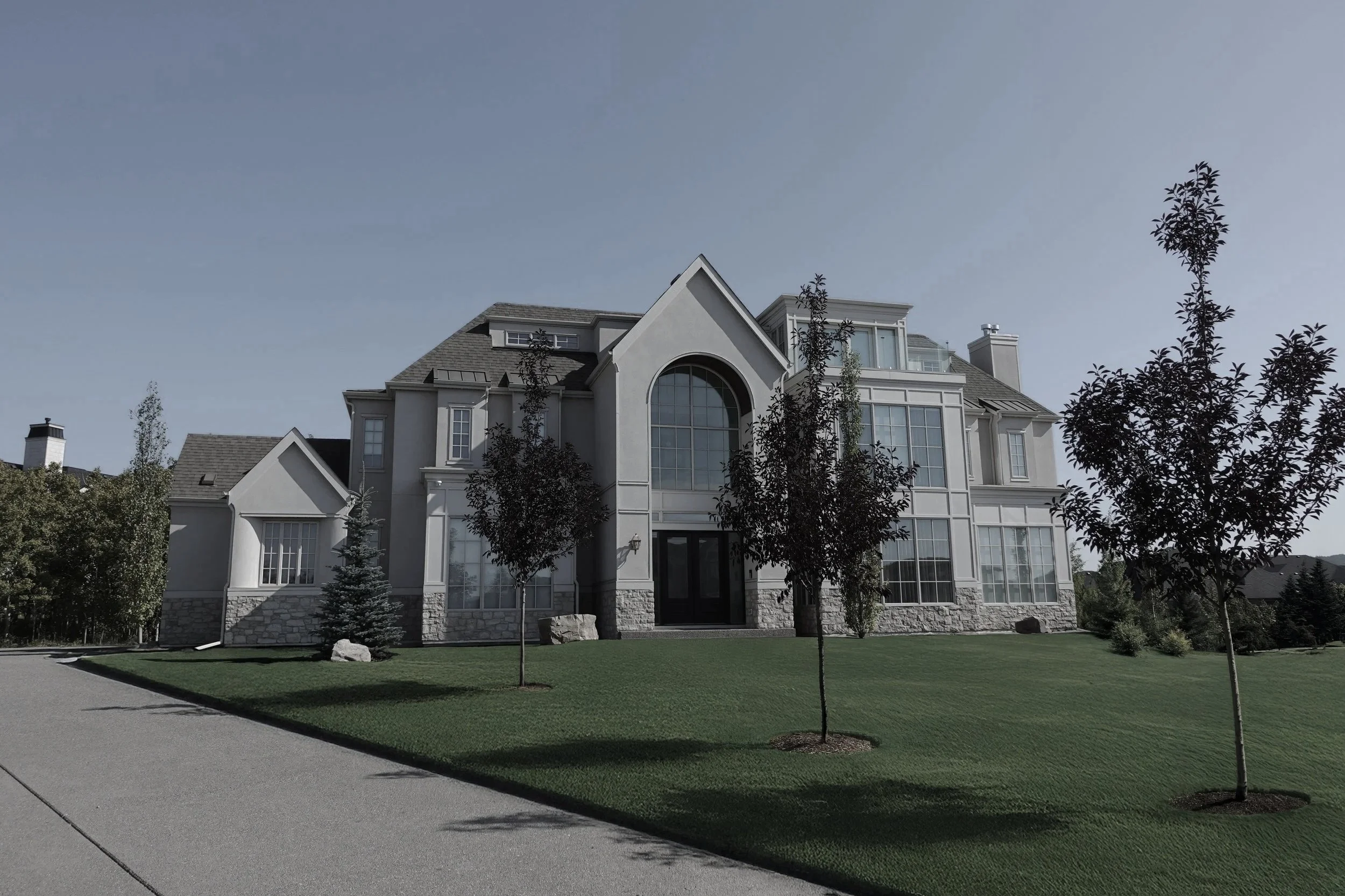 26 WATERMARK  |  TRADITIONAL STYLE  |  4644 SQ.FT