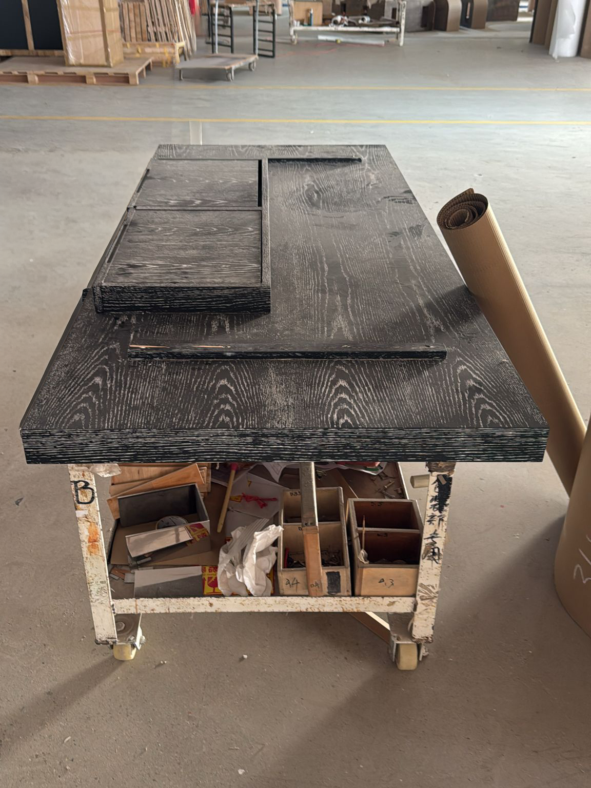 highgate london - sculptural brutalist table-07-Details_010.png
