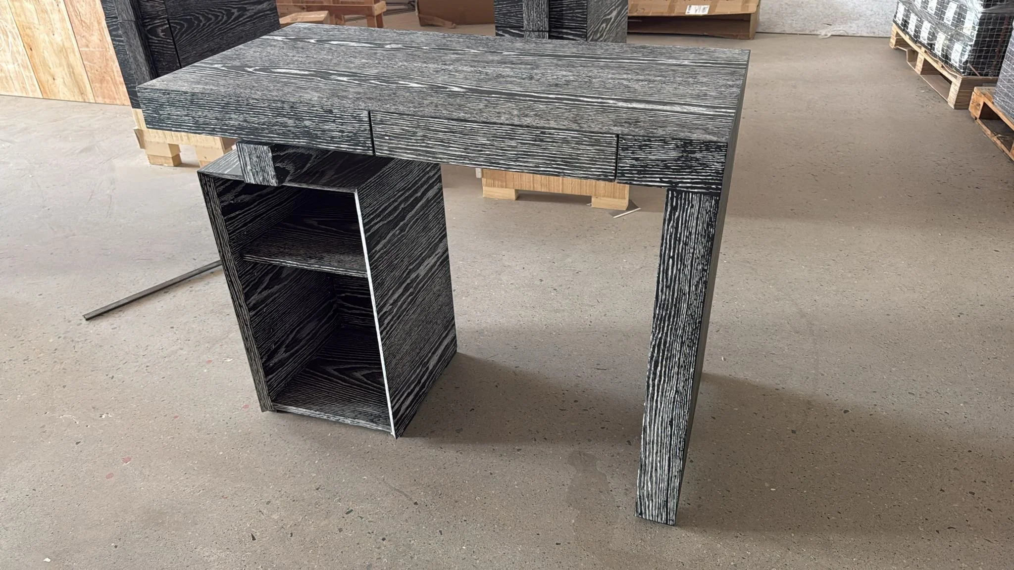 highgate london - sculptural brutalist table-07-Details_04.jpg