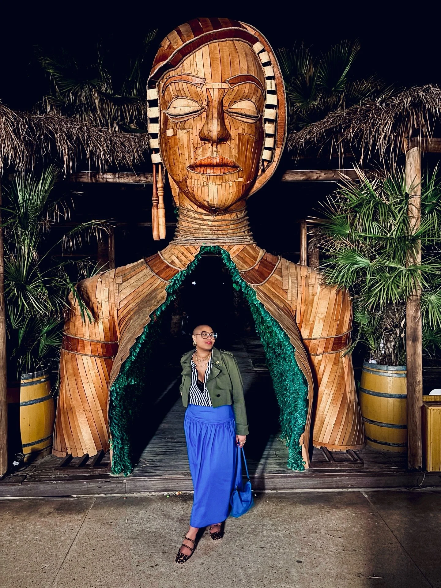 I&rsquo;m still kicking (in the same shoes)!