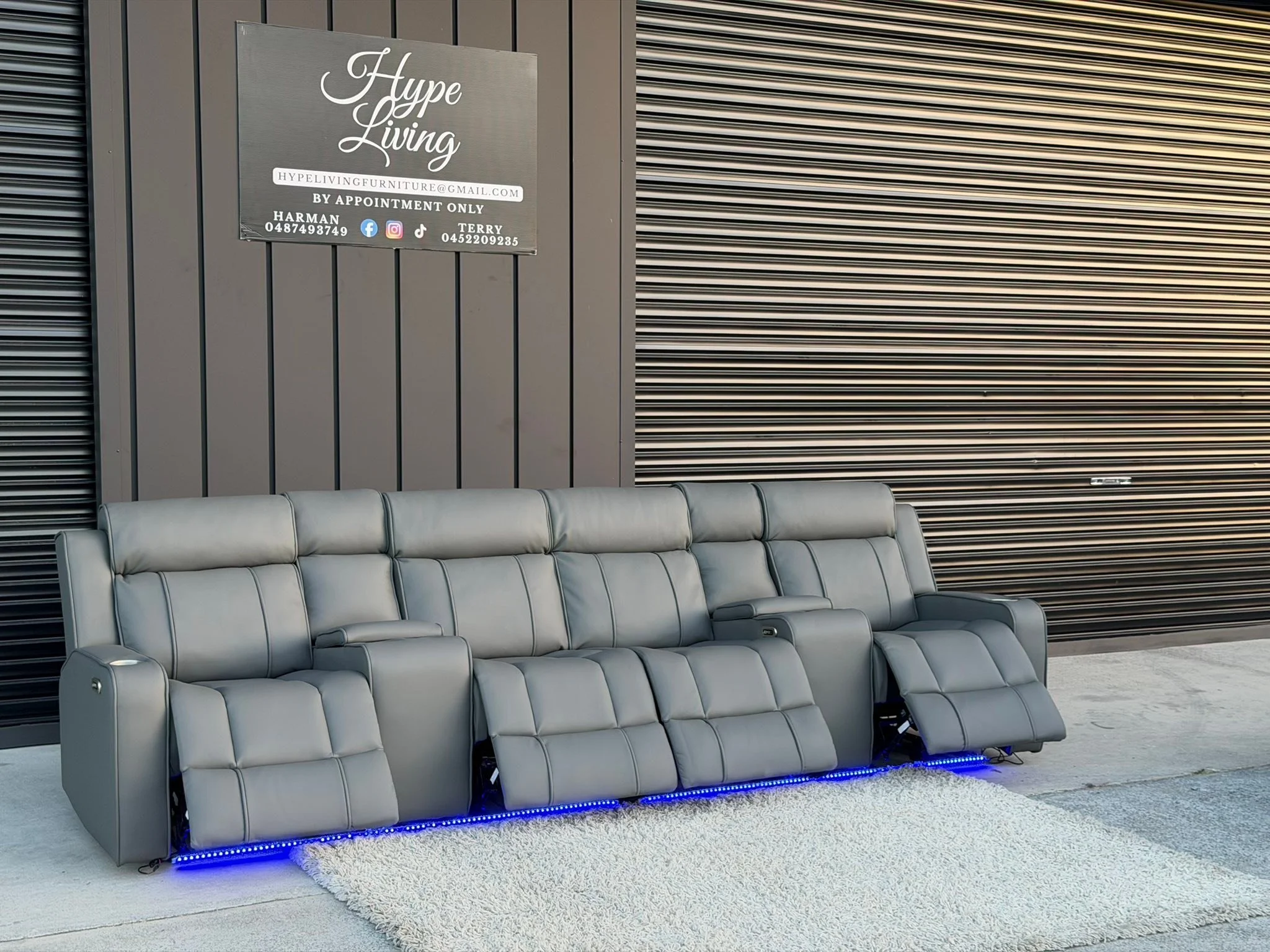 Hi everyone 👋
We&rsquo;ve added another gem to our inventory and it&rsquo;s in stock now, ready for delivery before Christmas or New Year 🎄✨

🔥 LEATHER THEATRE ELECTRIC RECLINERS 🔥
&bull; Zero Gravity Recliners &ndash; latest in the market
&bull;