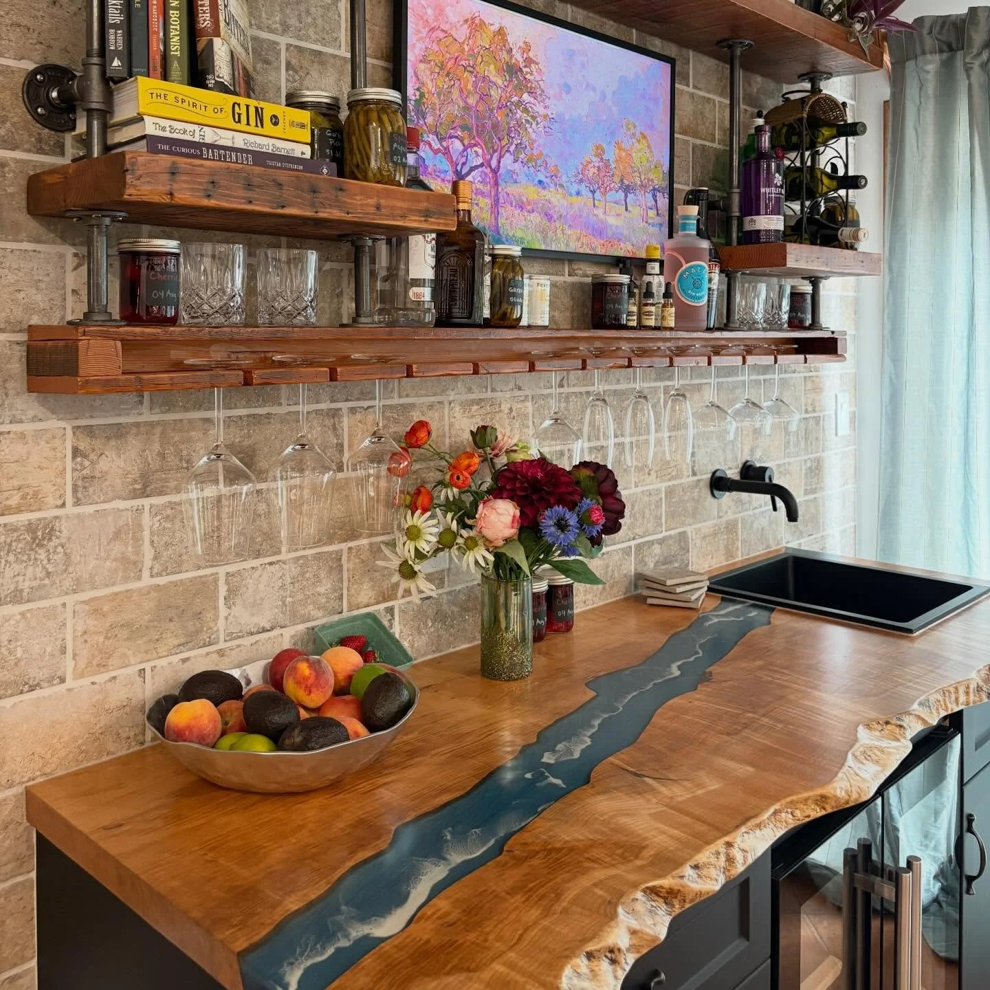 Riverwood Crafting Company
Interior Design &bull; Contracting &bull; Custom Woodworking
Victoria, BC
.
.
#interiordesign #design #woodworking #renovation #victoriabc