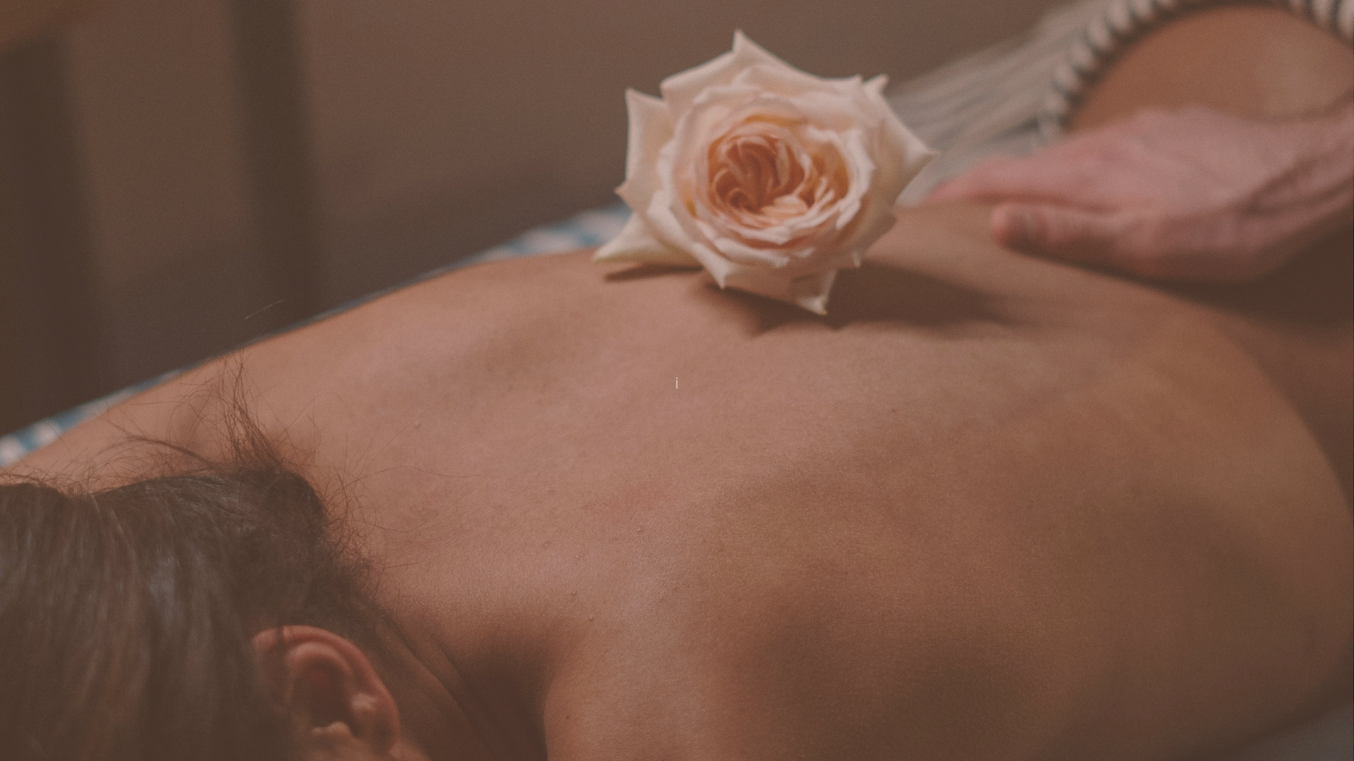 WEBSITE - wellbeing therapies - stills - gallery photos (4).png