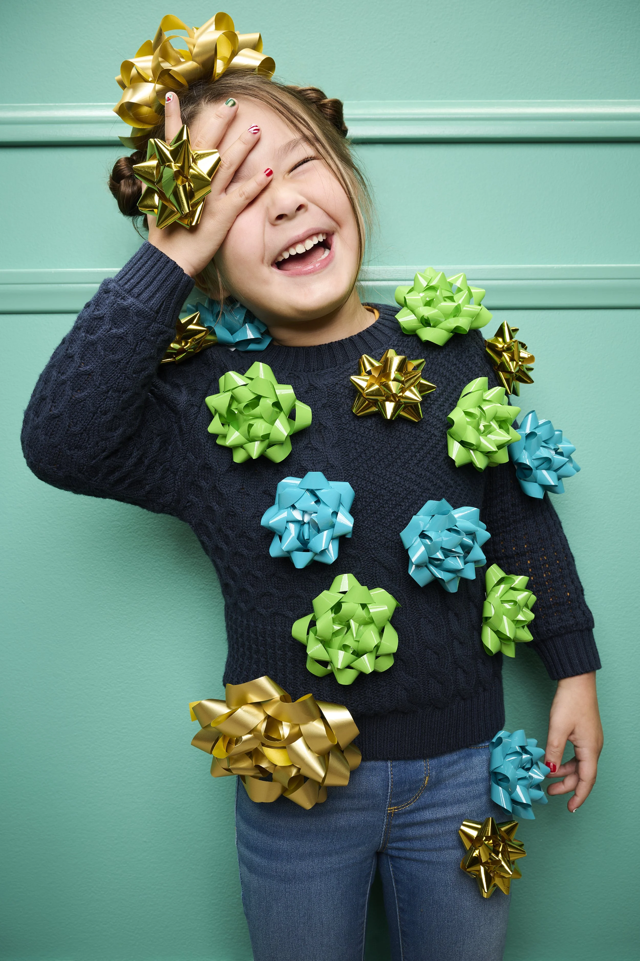 3362750-Holiday-Portraits-SSNL-Kid--Cookie-OF_6401-SELECT.jpg